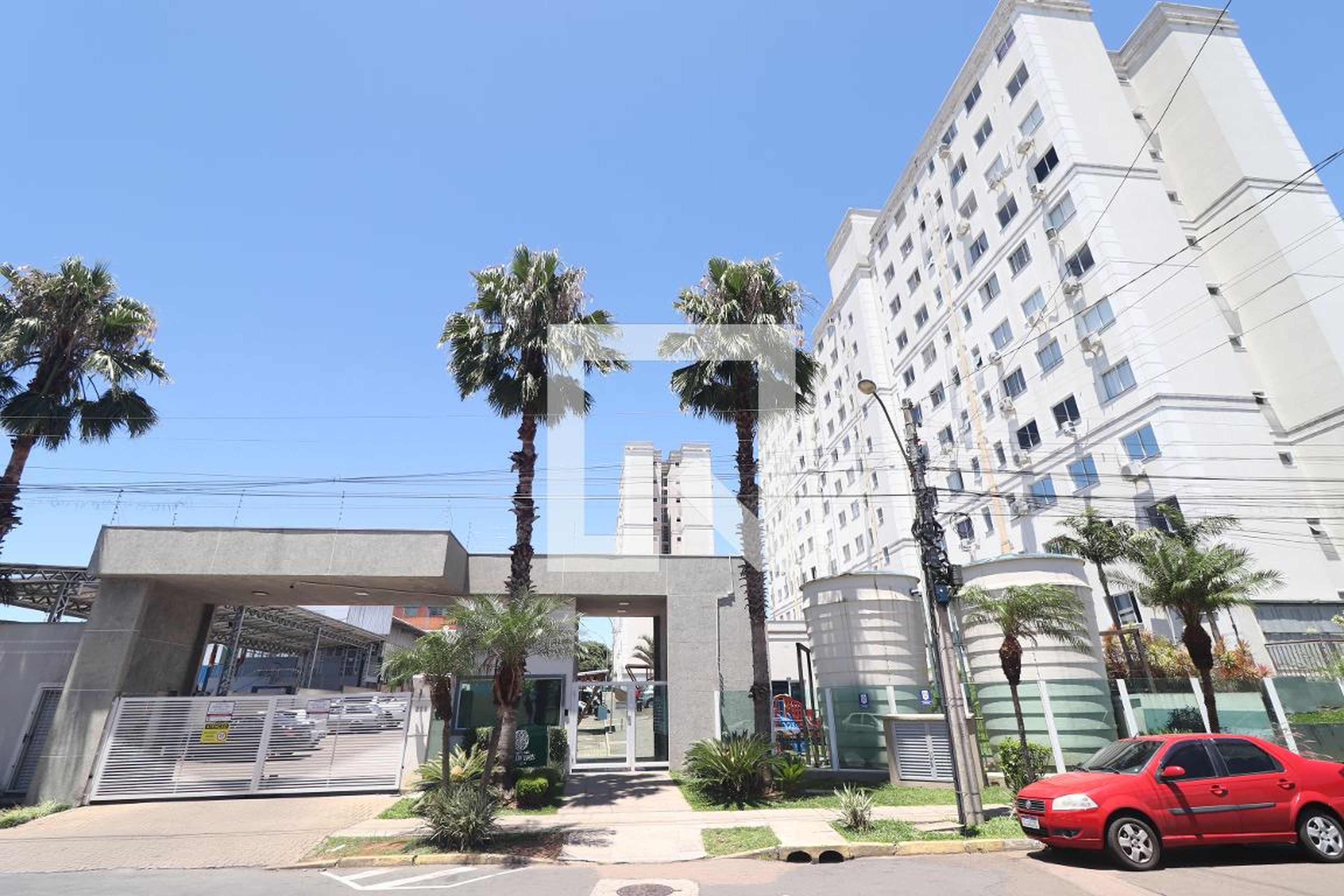 Fachada do Prédio Condomínio Porto das Palmeiras