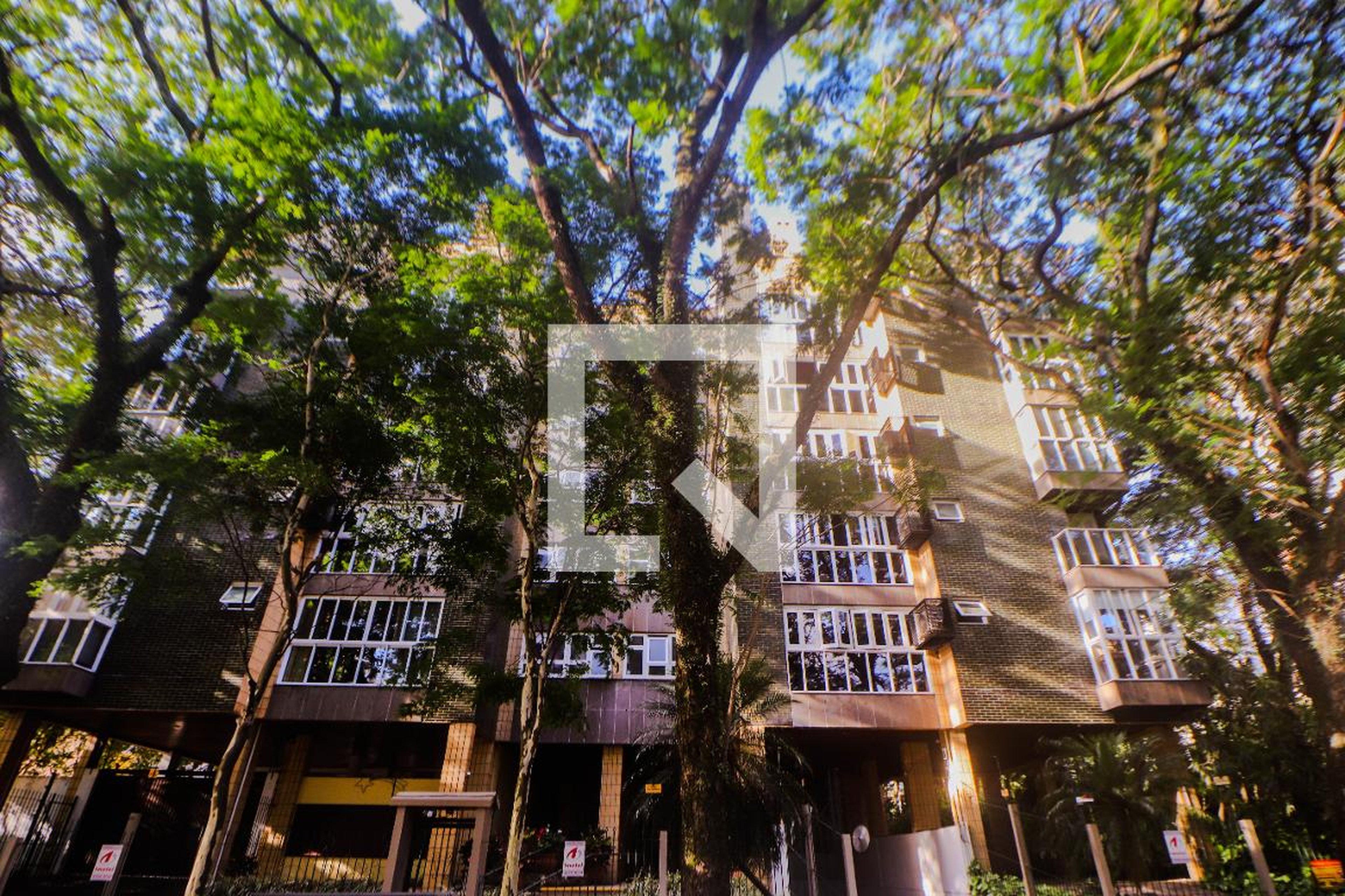 Fachada Condomínio em Avenida Neusa Goulart Brizola, 550