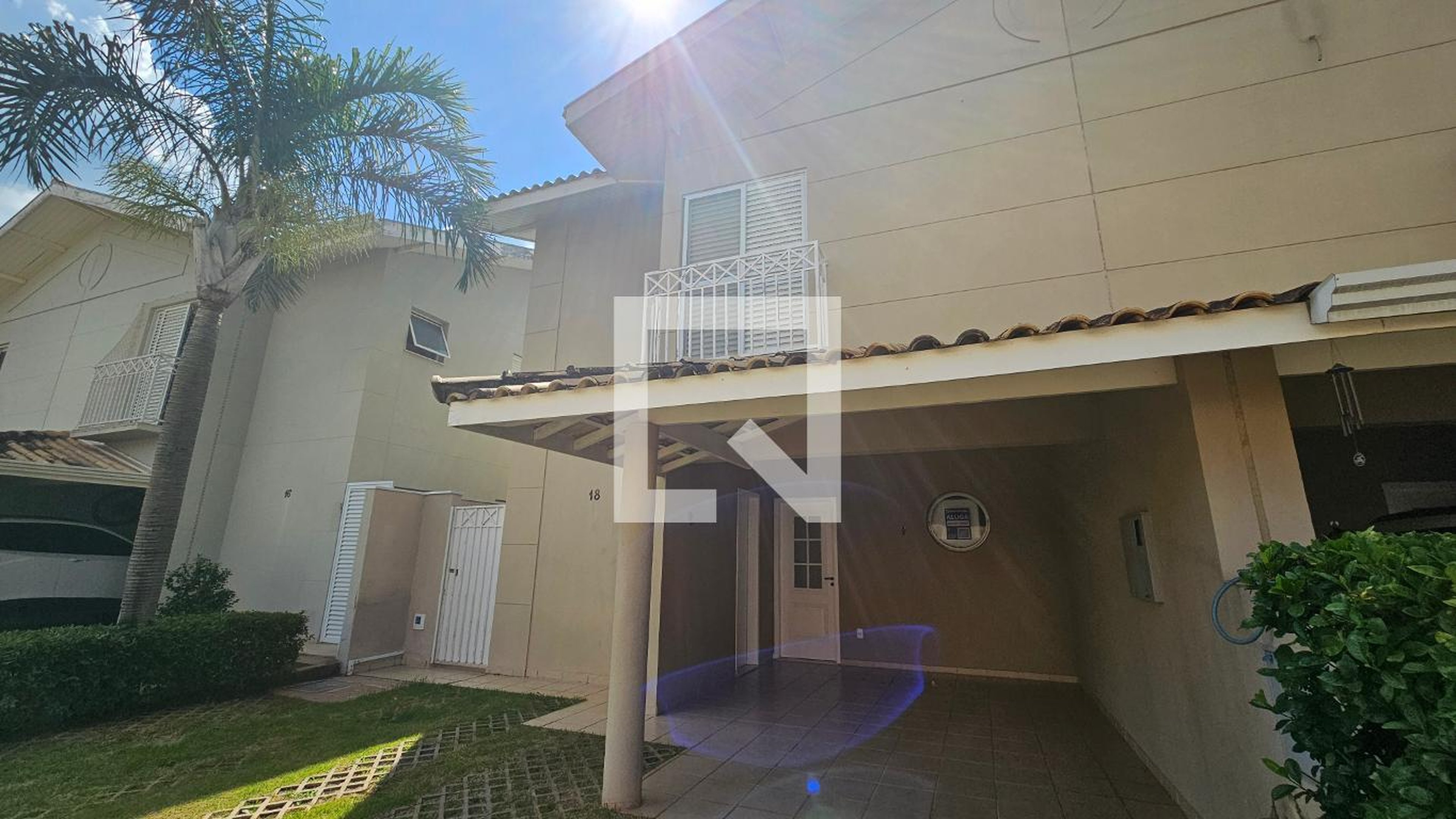 Fachada Condomínio Chácara das Palmeiras Imperiais