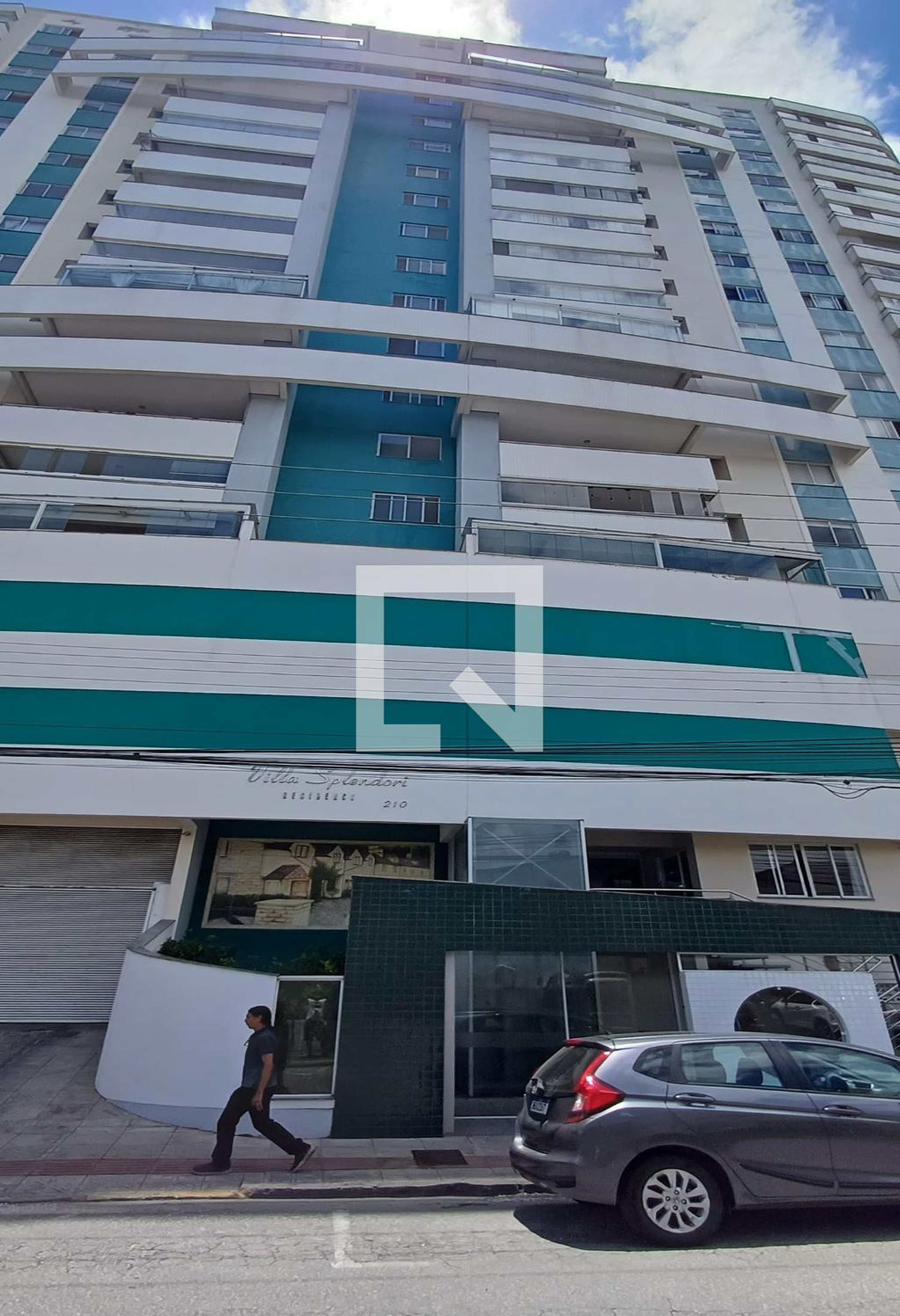 Fachada Condomínio Villa Splendori 1/1