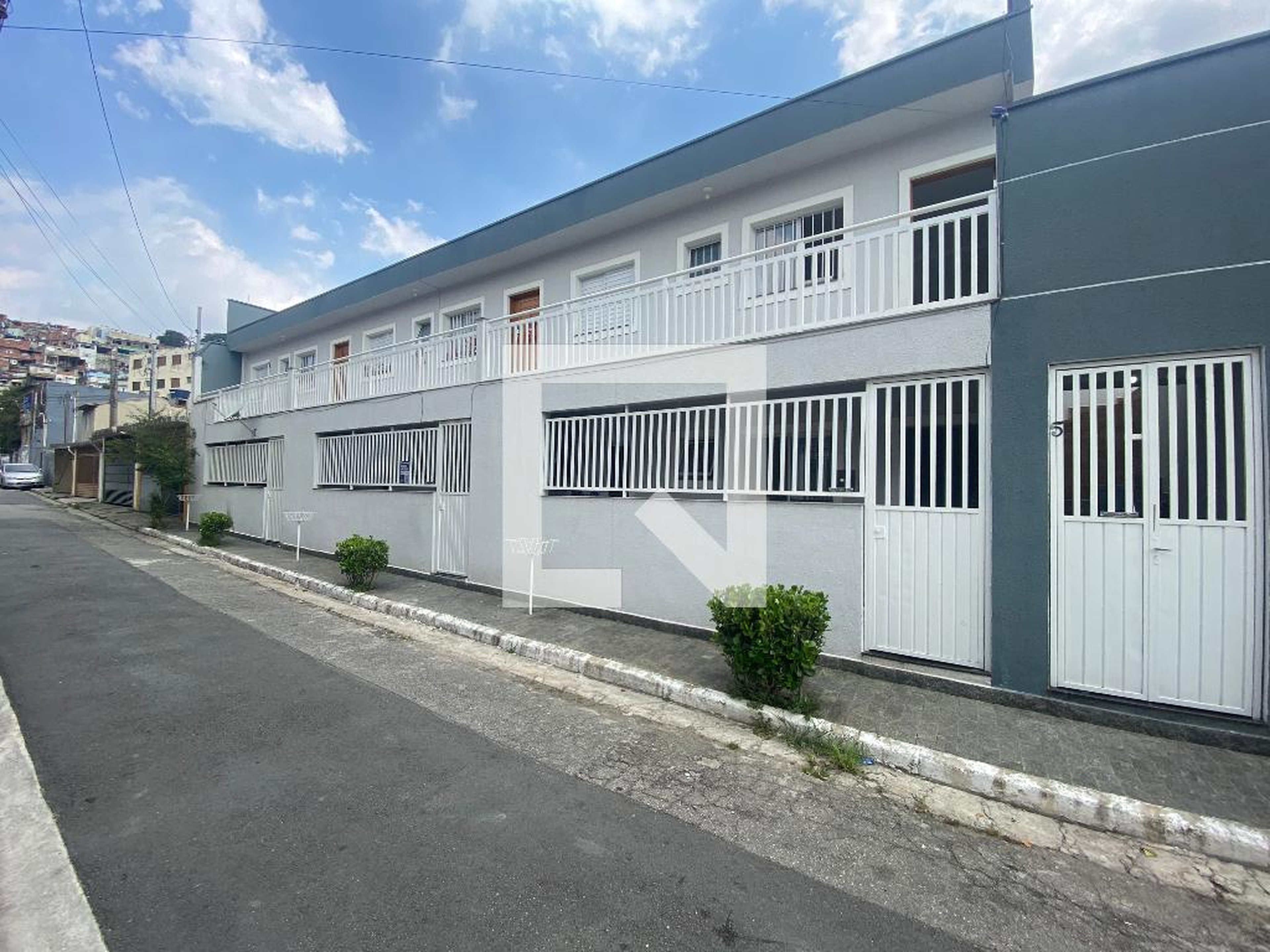 Fachada do Prédio Condomínio em Travessa Dora Lopes, 5