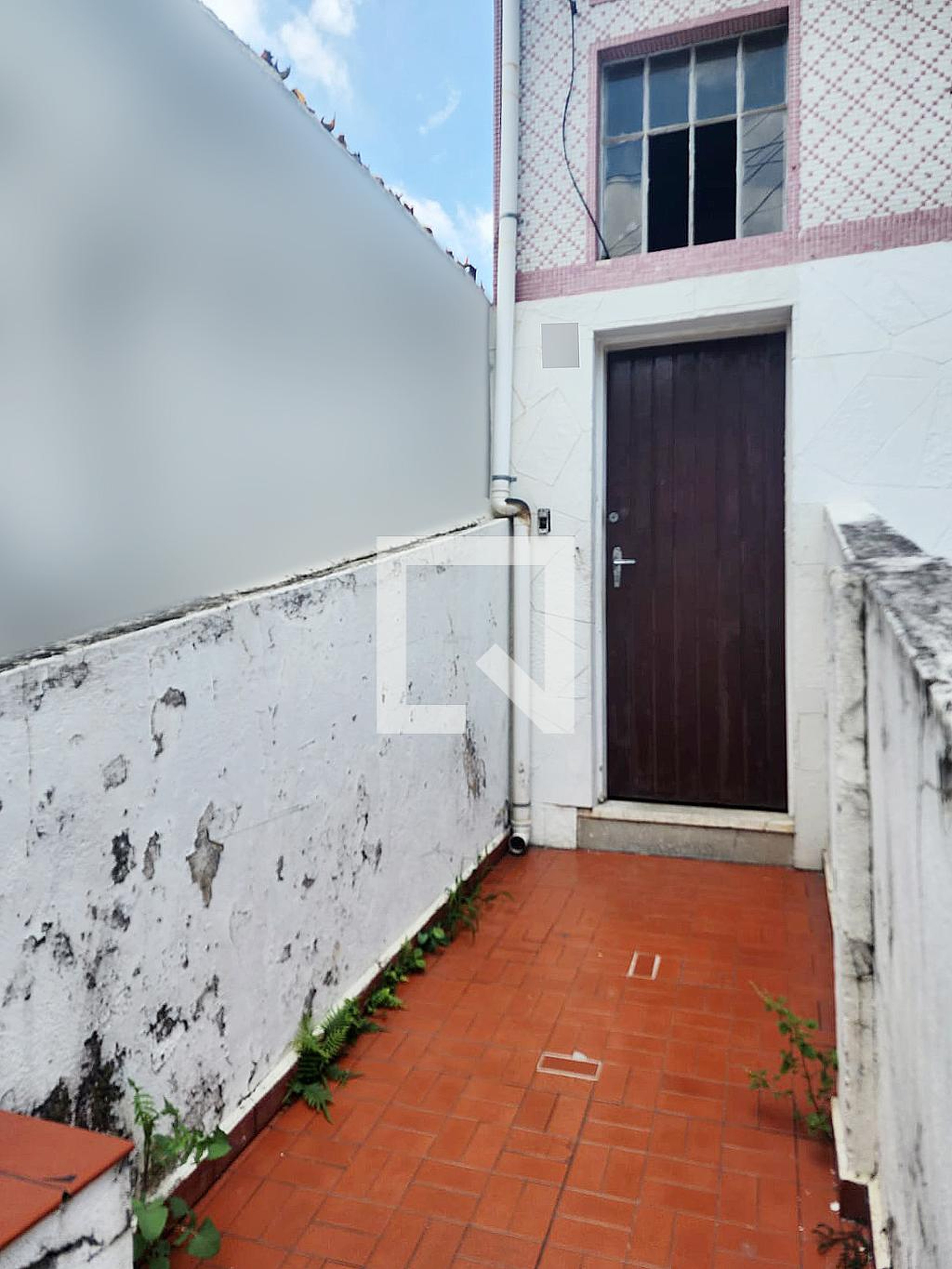 Fachada Condomínio em Rua Nagasaki, 42