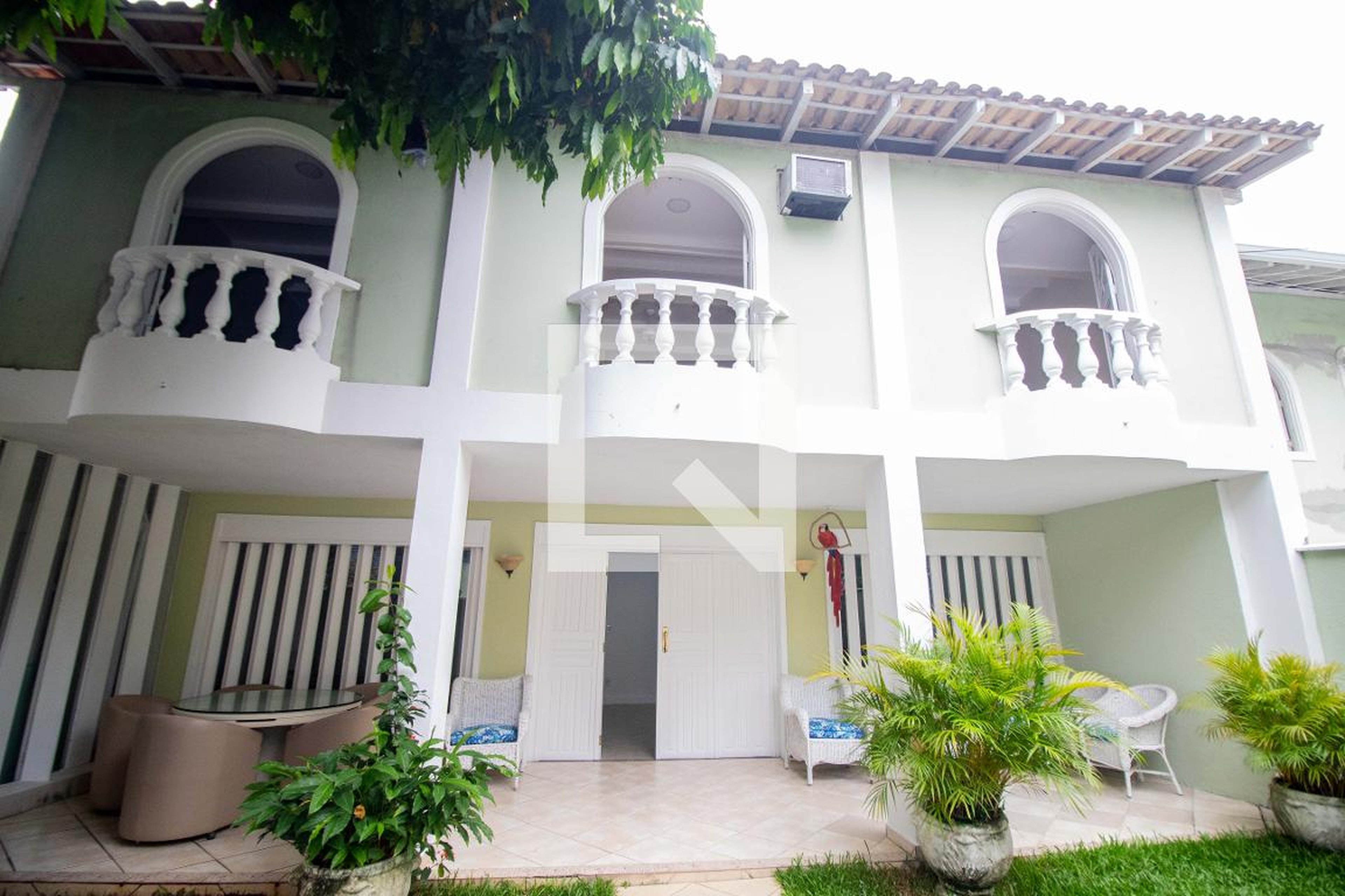 Fachada Condomínio em Rua Einstein, 279