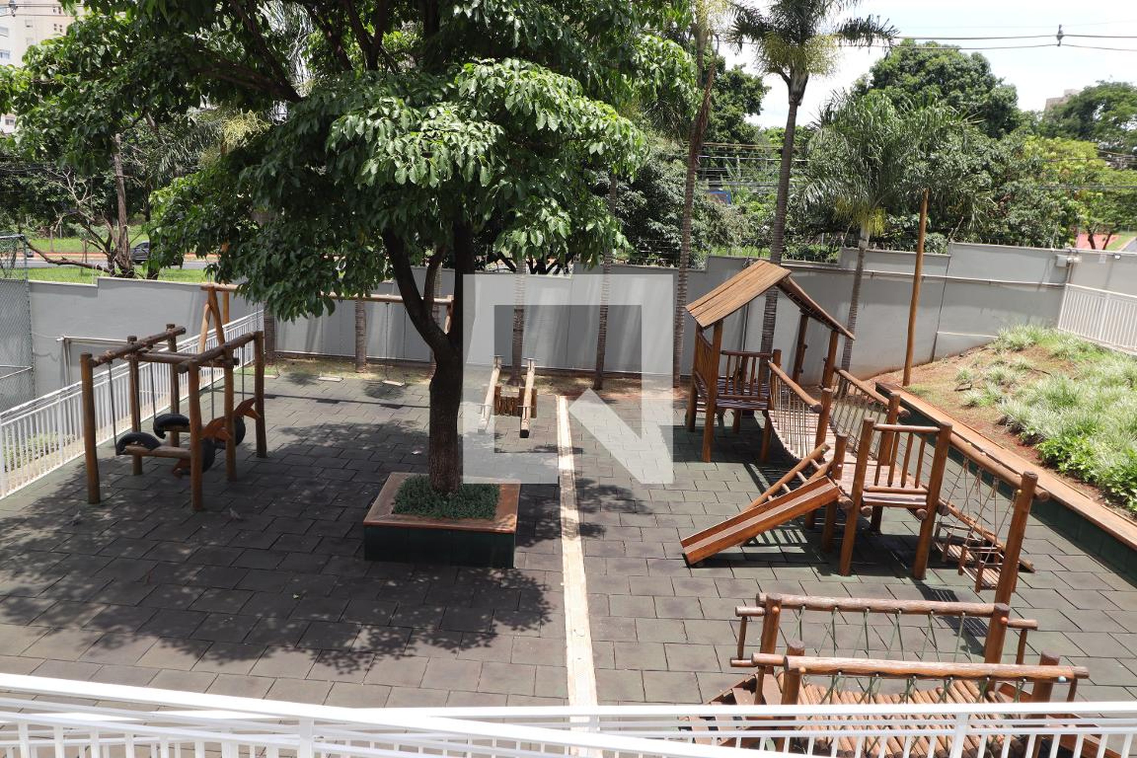 Playground - Panoramic Club House