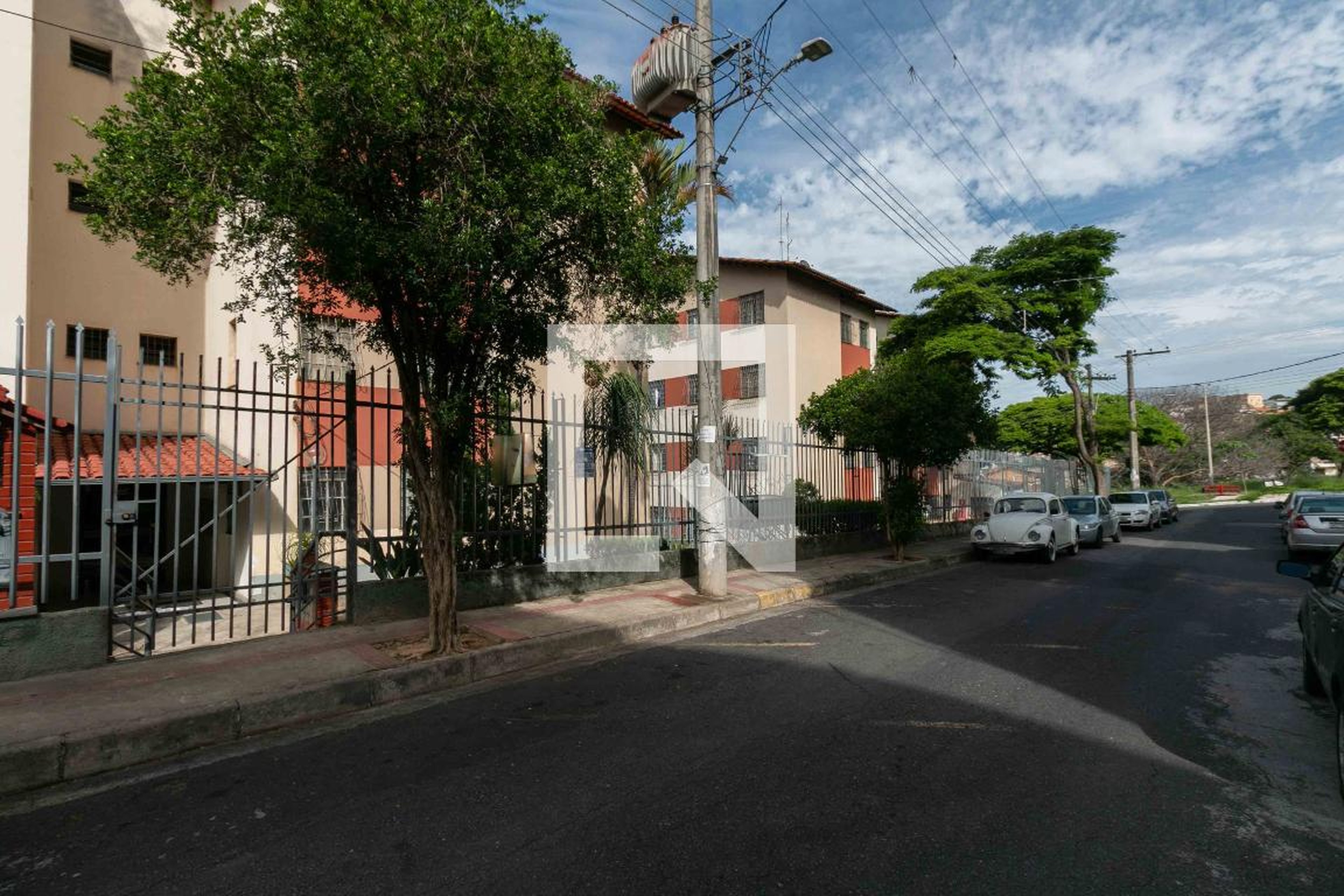 Fachada Condomínio em Rua Soldado Ronaldo de Seixas, 20