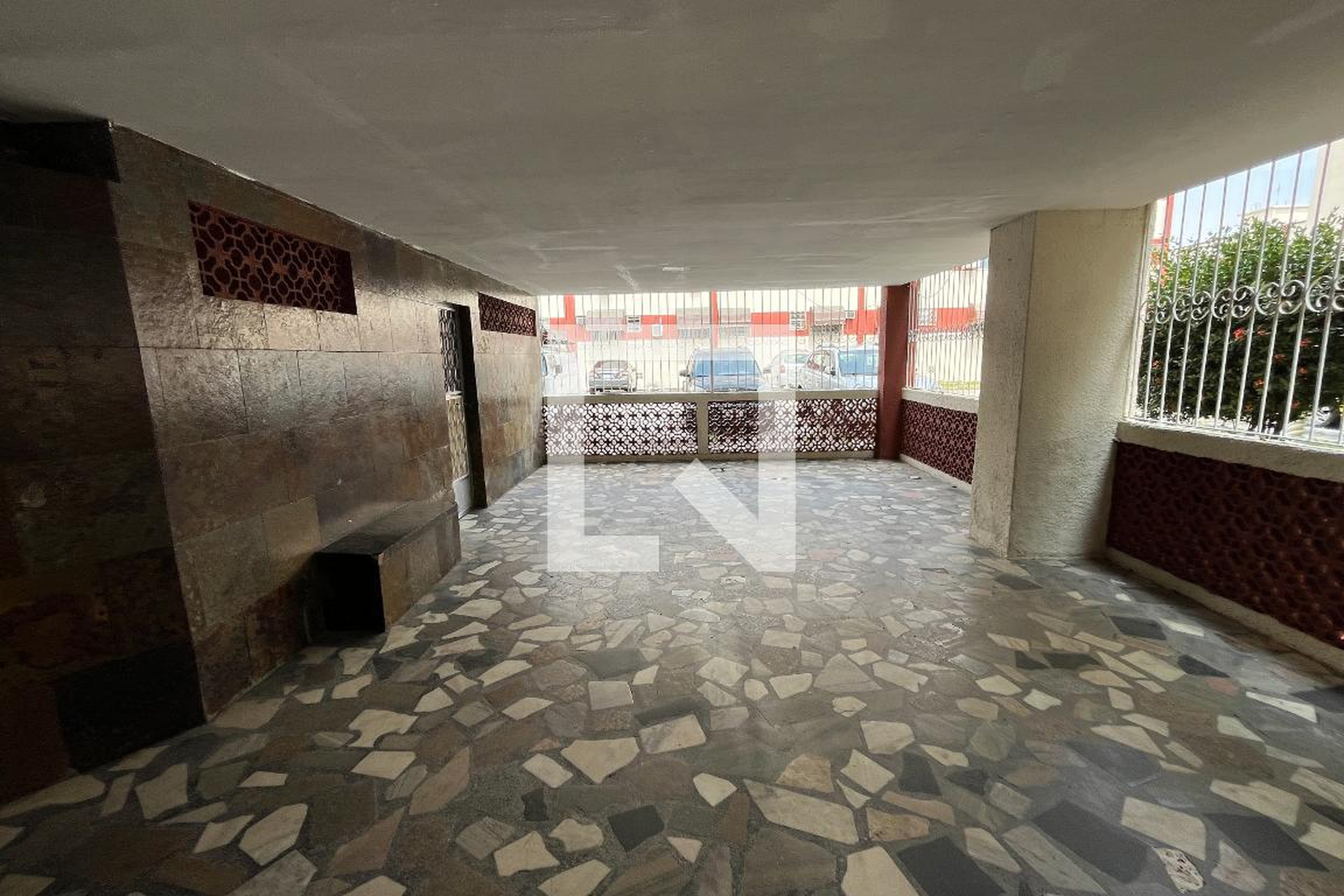 Área comum - Conjunto Habitacional Ruben Berta Lote 04