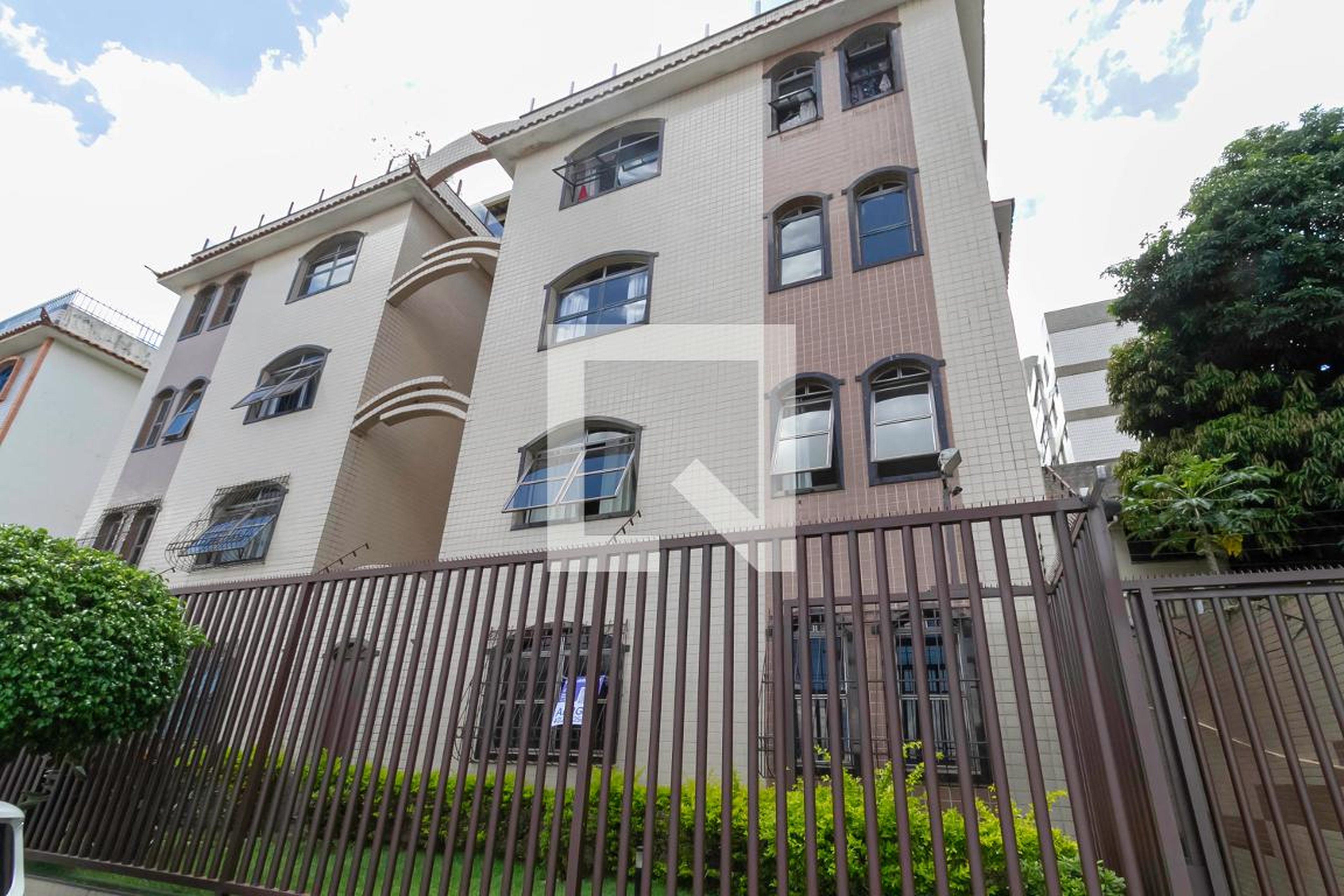 Fachada Condomínio em Rua Icaraí, 815