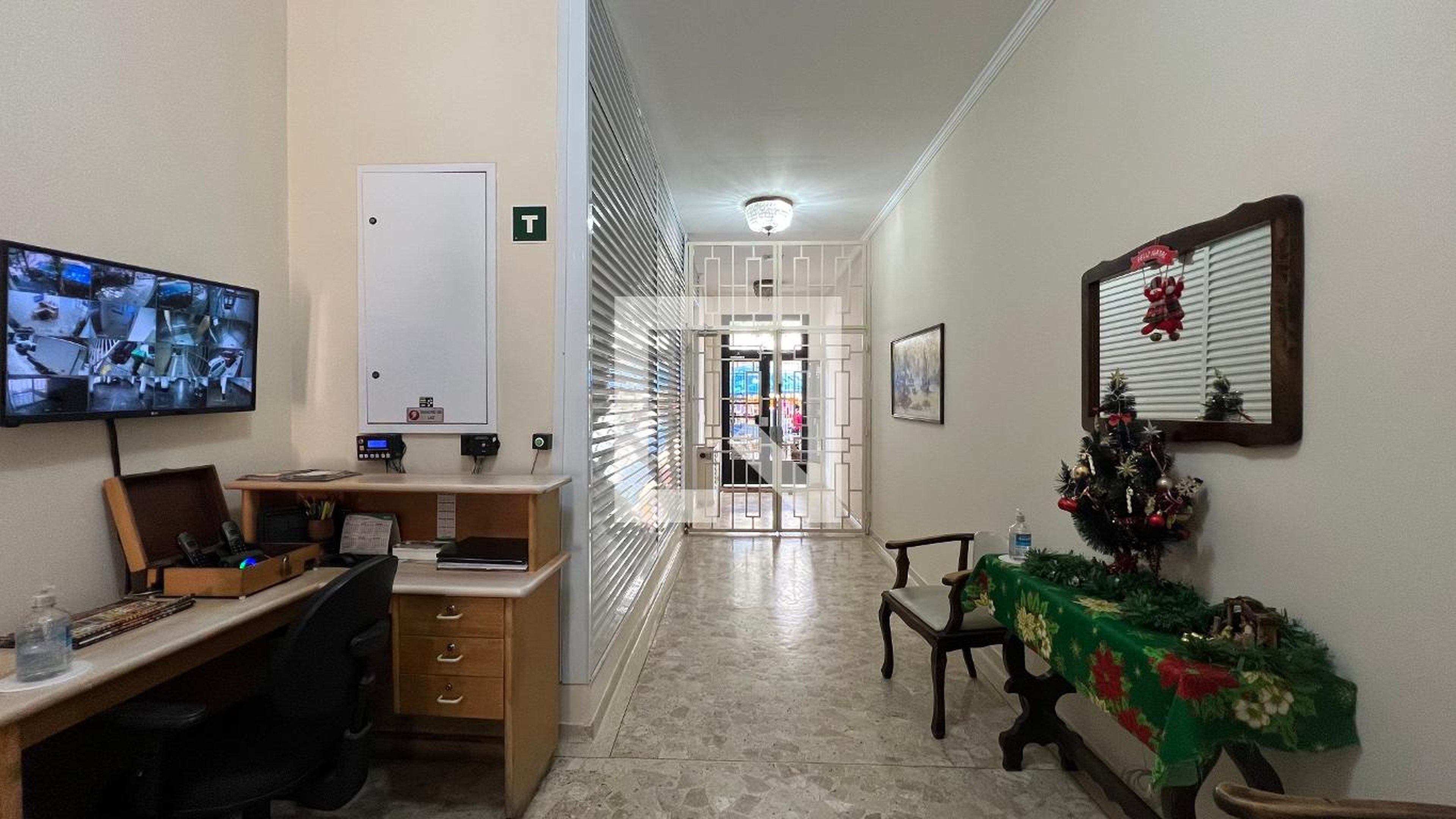 Hall de entrada - Edifício das Rosas