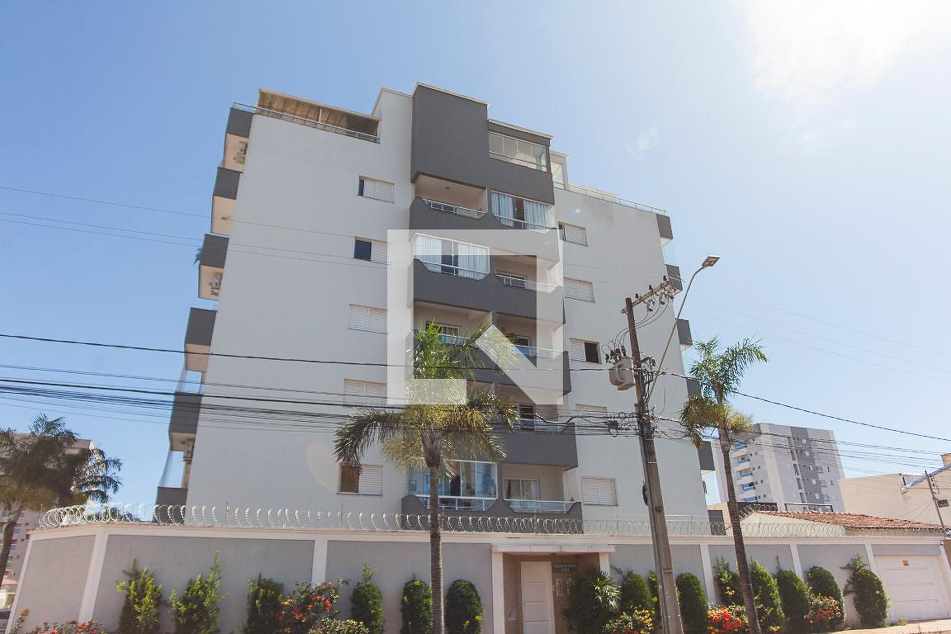 Fachada Condomínio em Avenida Doutor Laerte Vieira Gonçalves, 1551