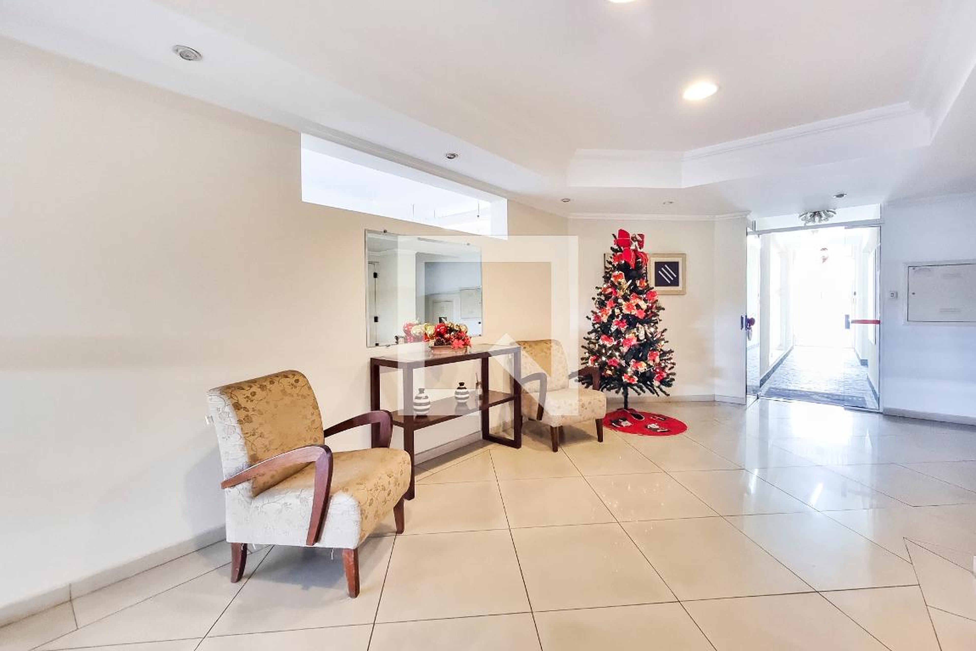 Hall - Ilha de Andros