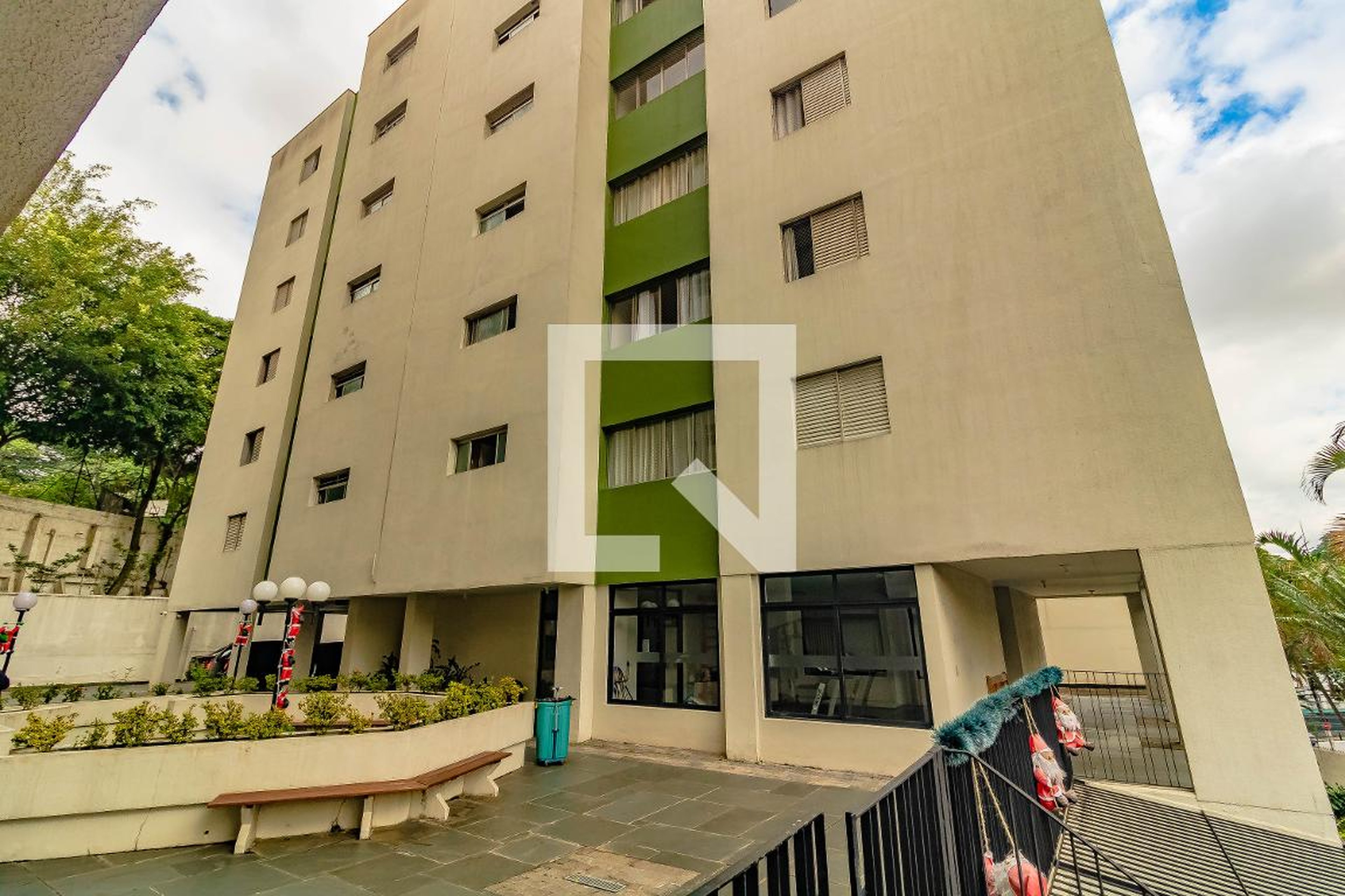 Fachada Edifício Ligia e Joyce