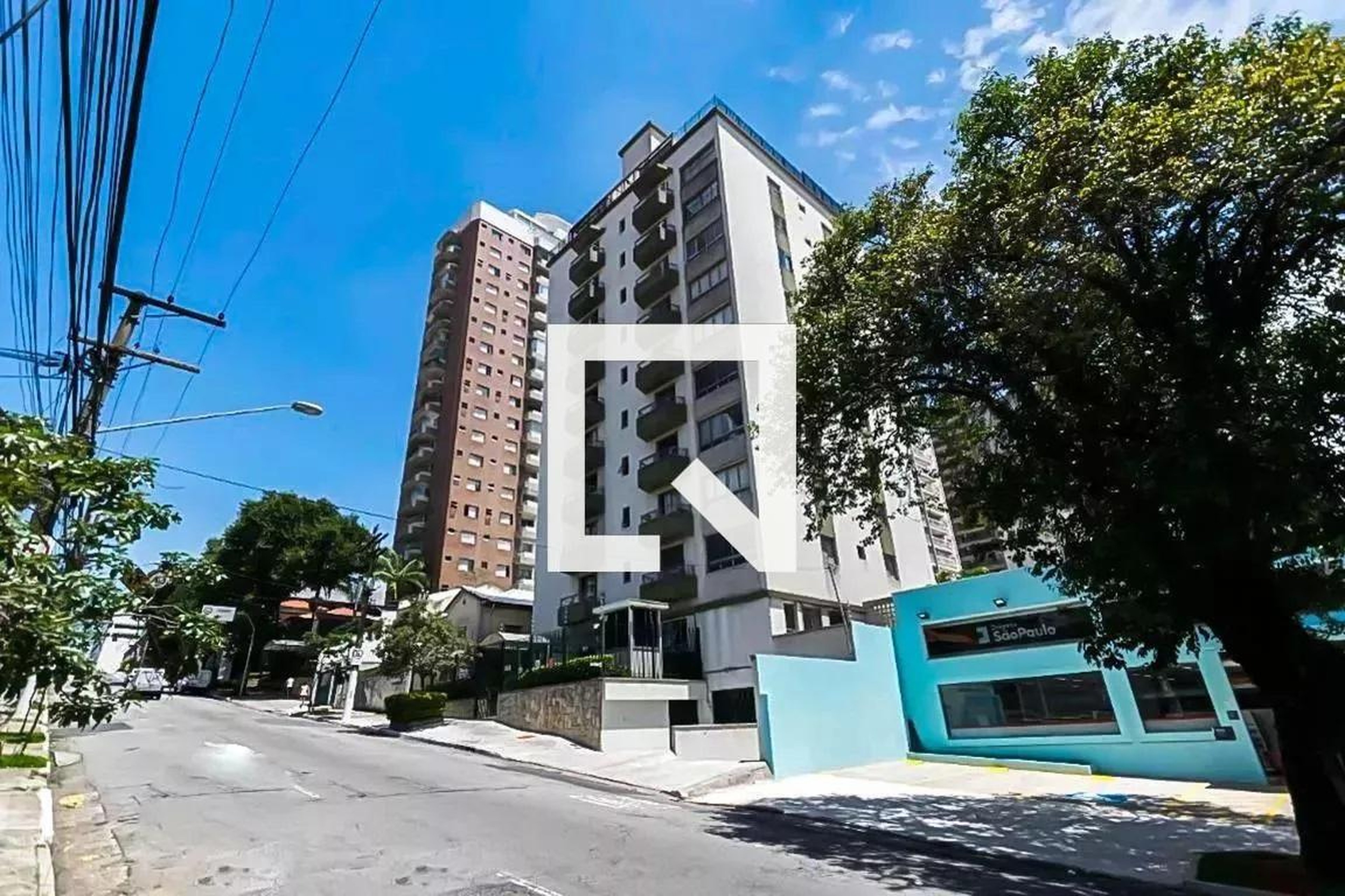 Fachada do Prédio Condomínio Golden House