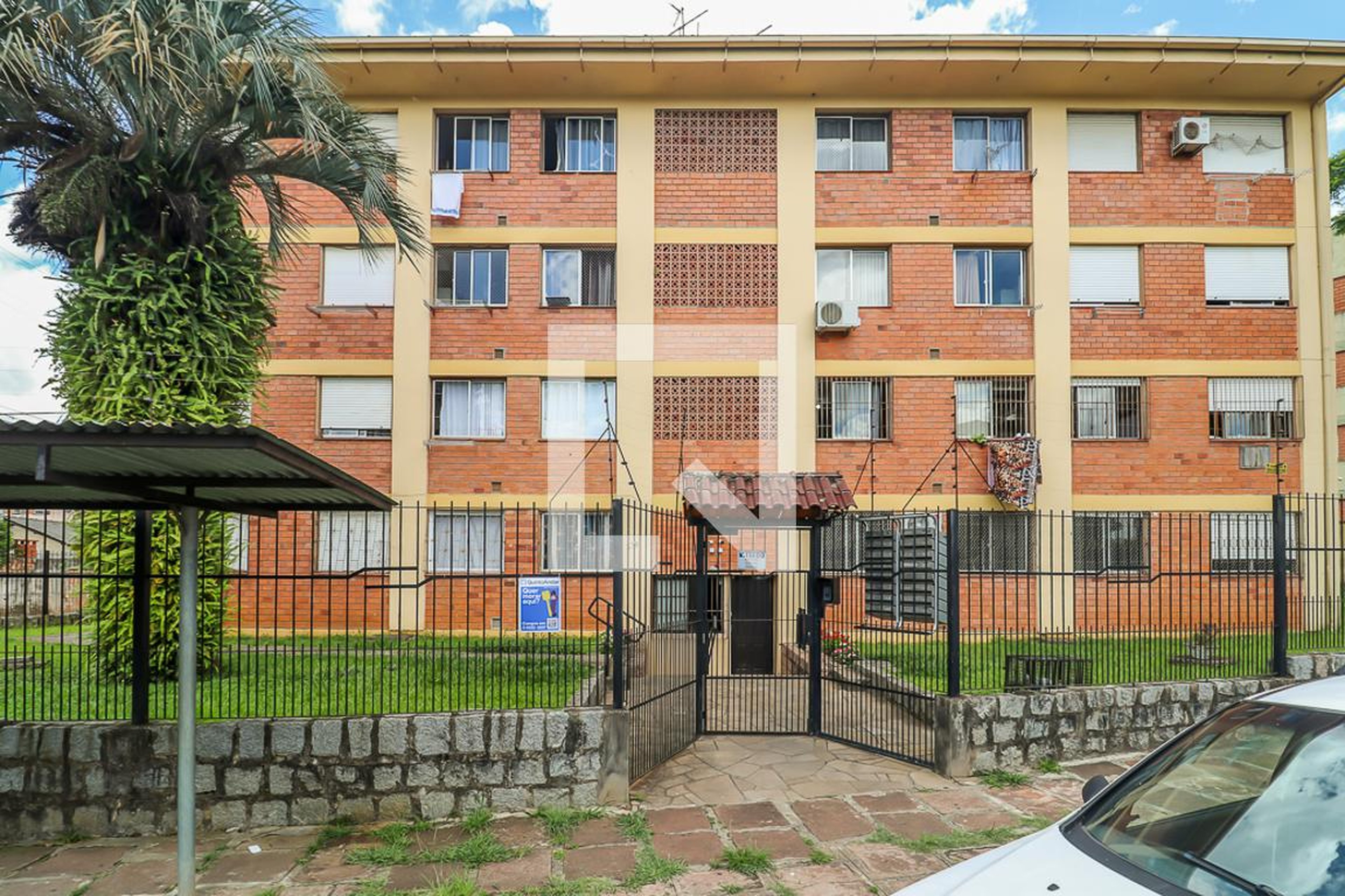 Fachada Condomínio em Rua General Telino Chagastelles, 370