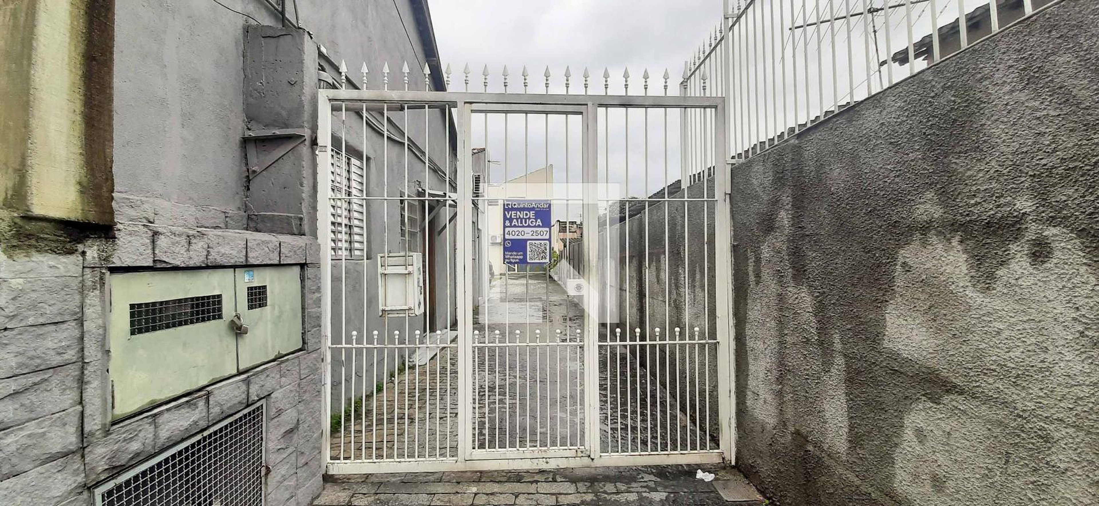 Fachada Condomínio em Rua Erasmo Braga, 405