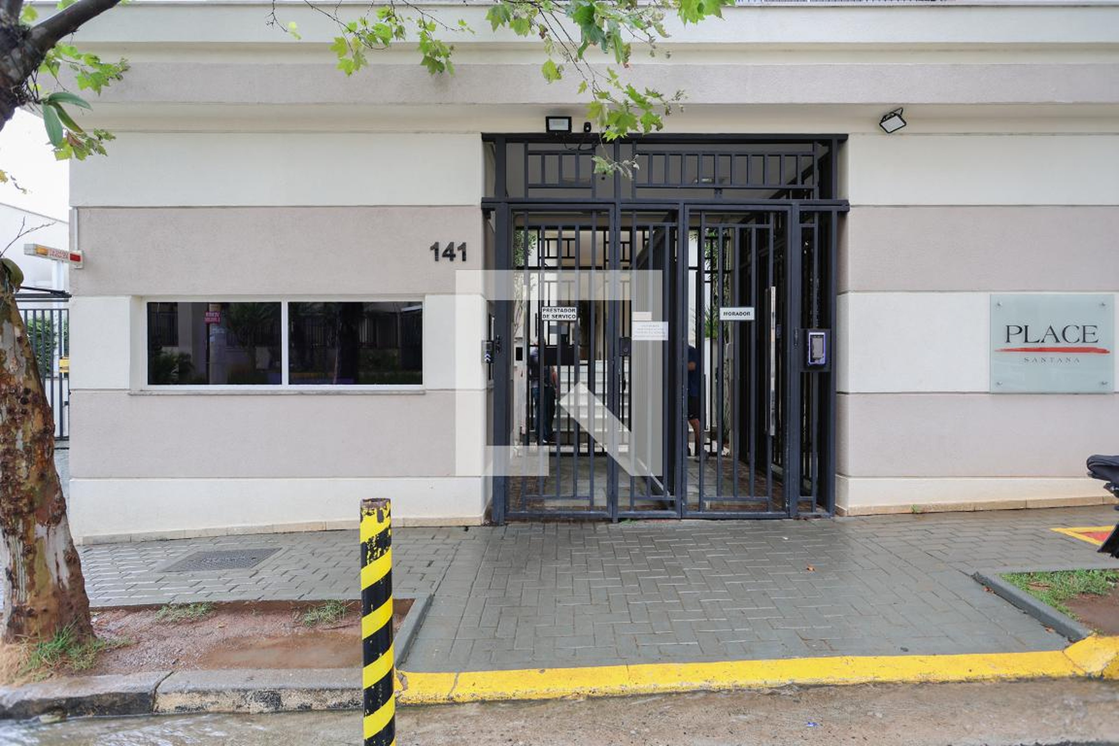 Fachada do condomínio Condomínio Place Santana