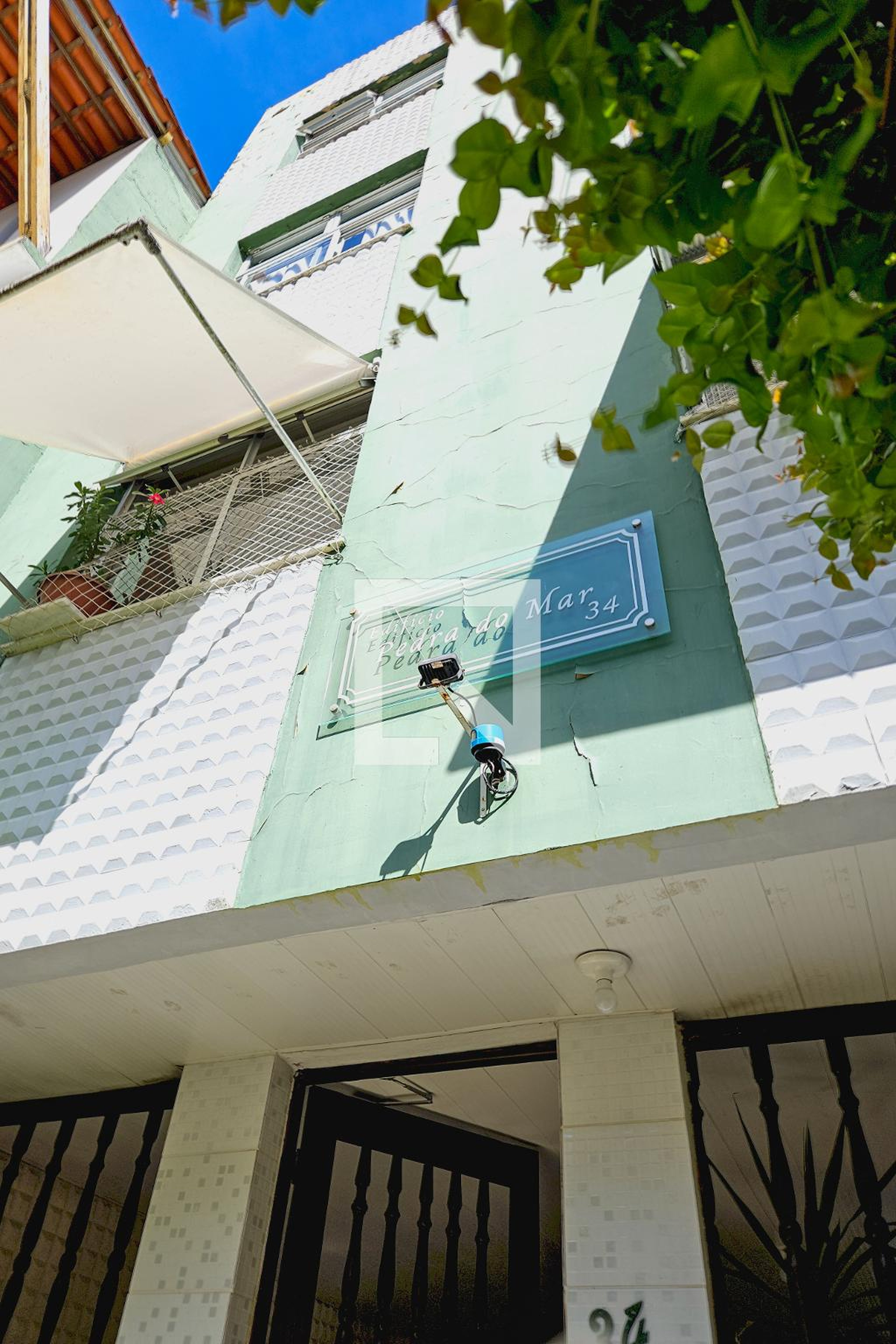 Fachada do Prédio Condomínio em Rua Alagoinhas, 34