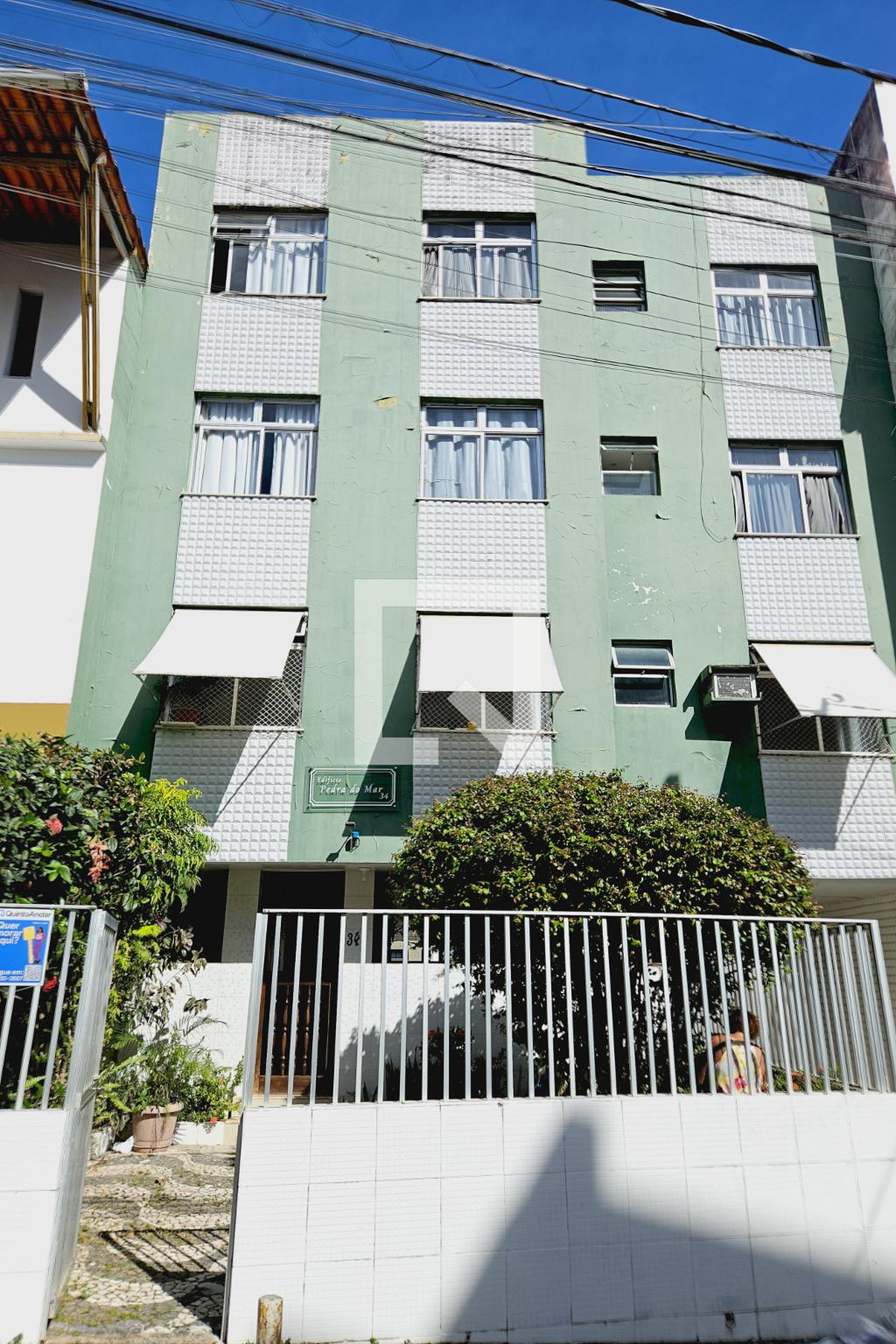 Fachada Condomínio em Rua Alagoinhas, 34