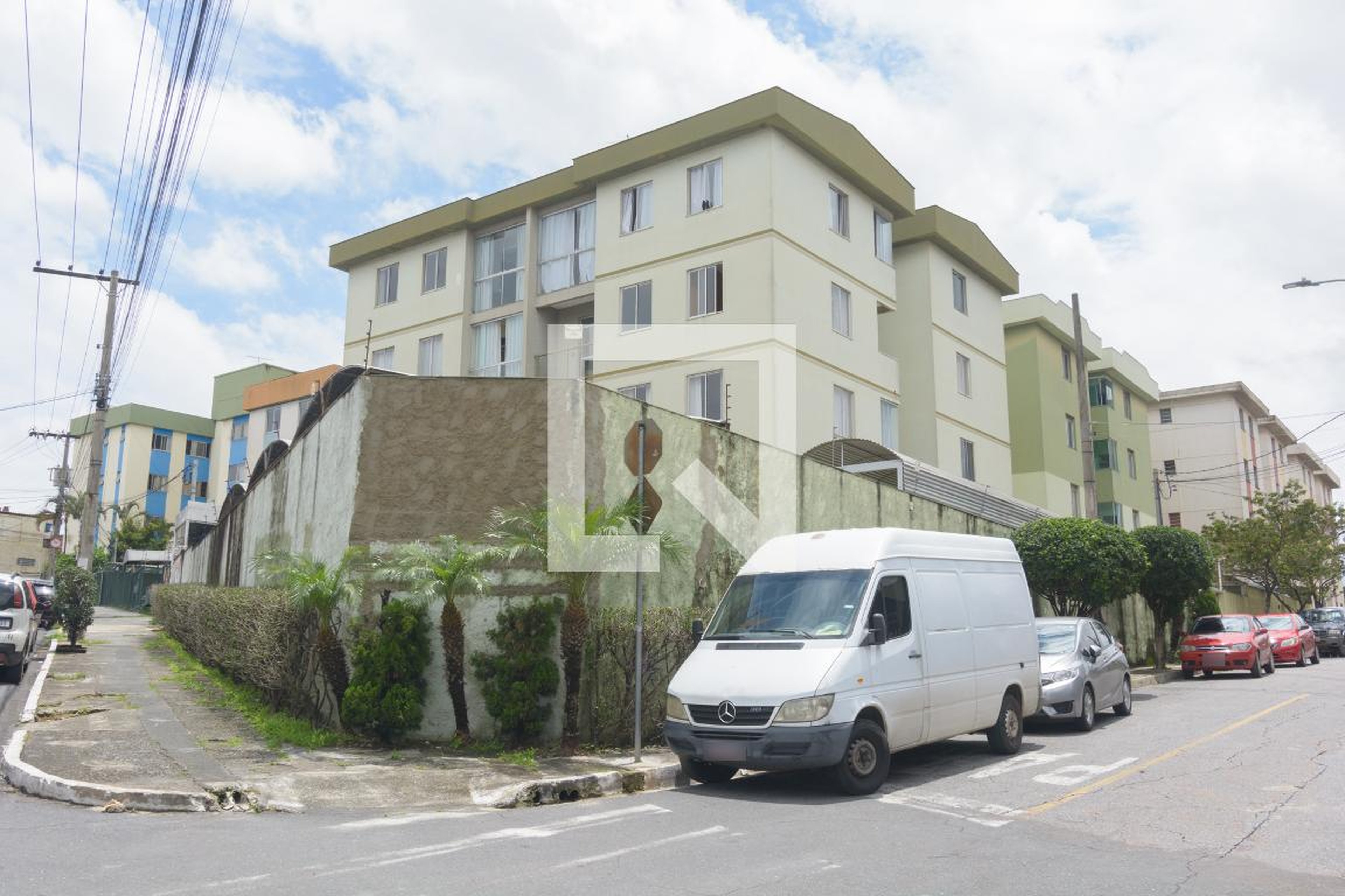 Fachada Condomínio em Rua Joaquim José, 1332