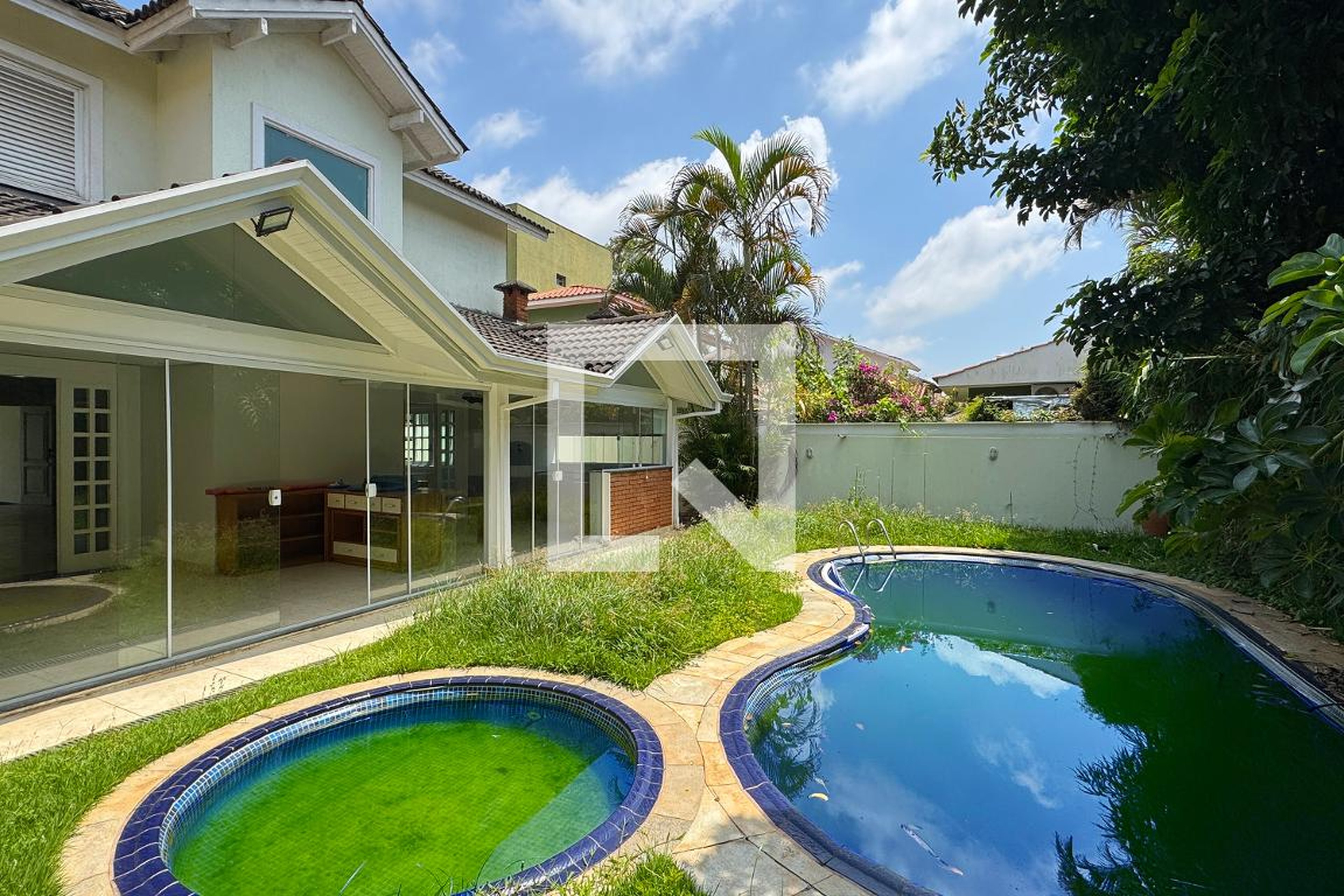 Piscina - Aldeia da Serra