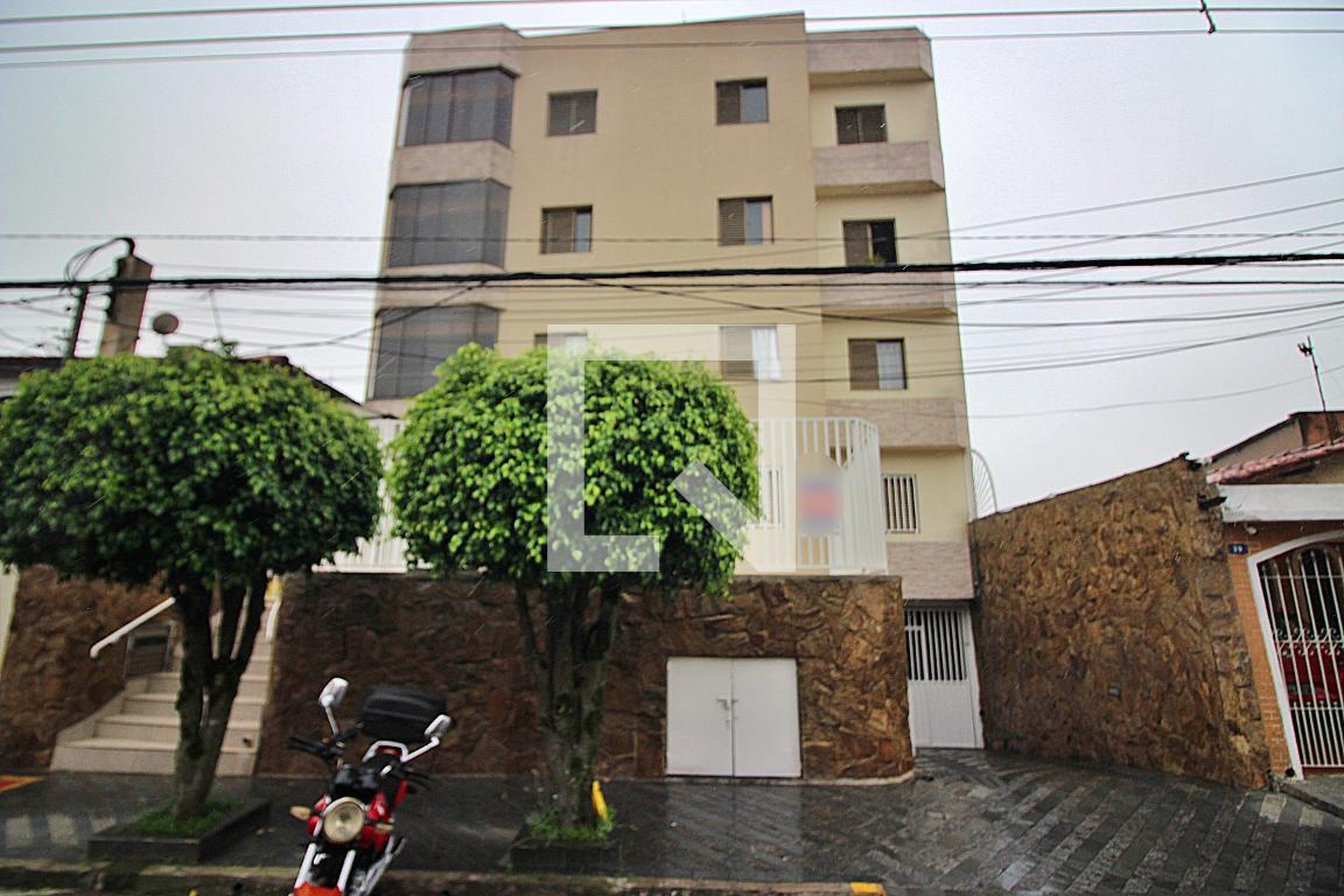 Fachada Condomínio em Rua Tota Nogueira, 35