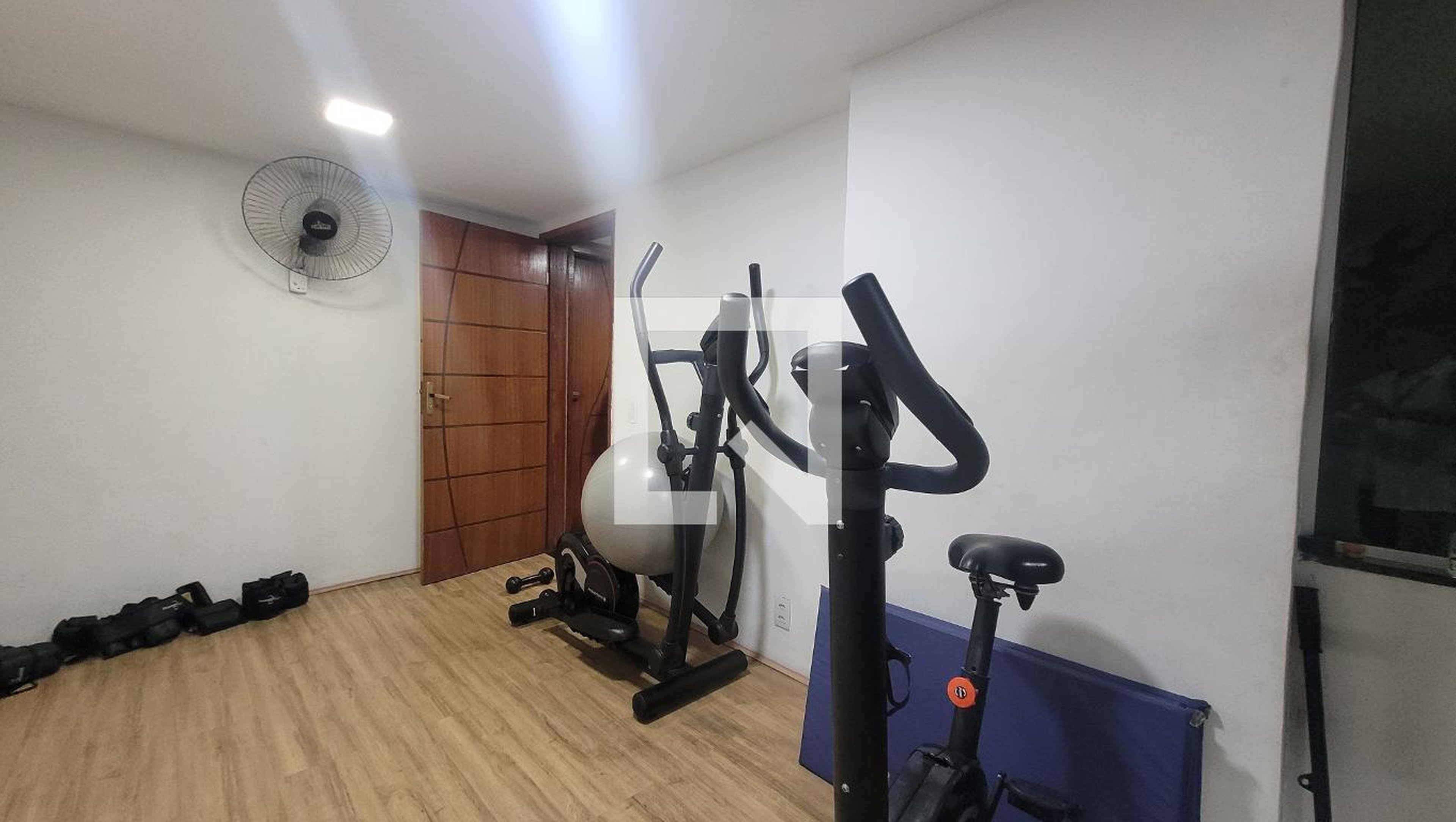 Academia - Edifício Azaleas