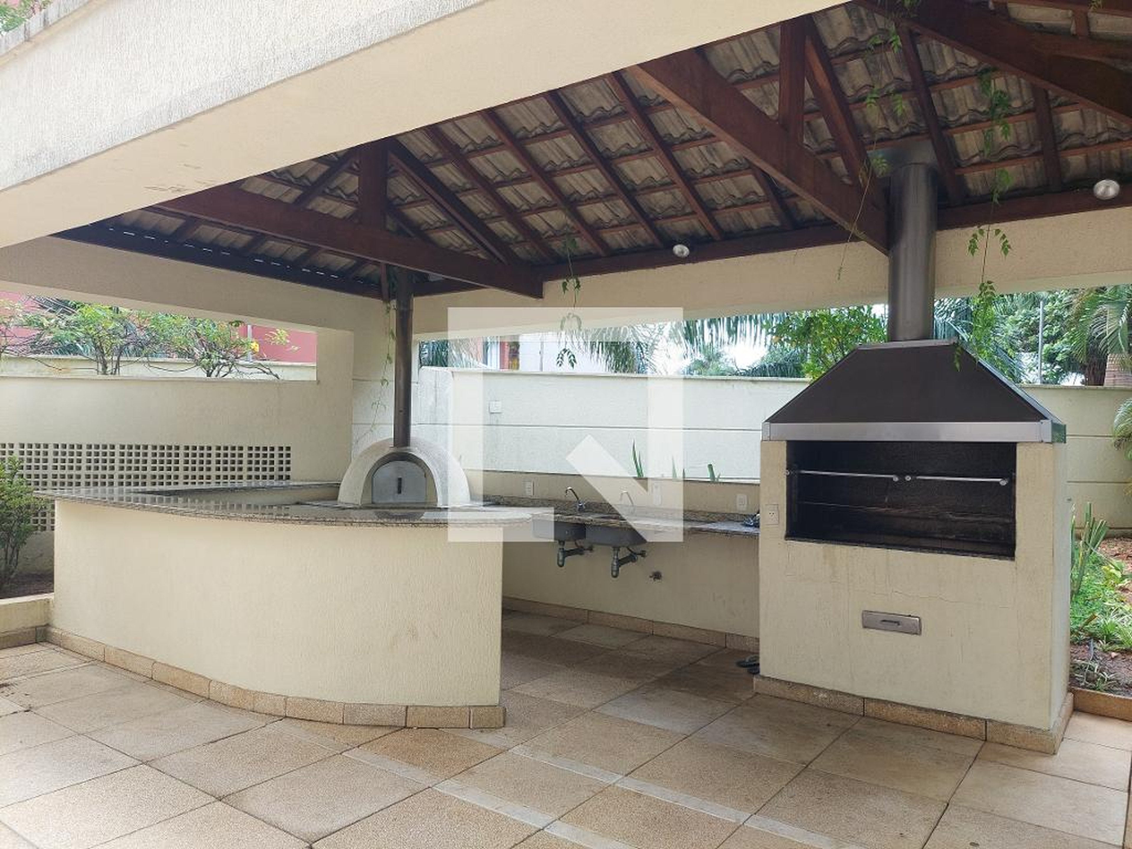 Churrasqueira - Flora Viva