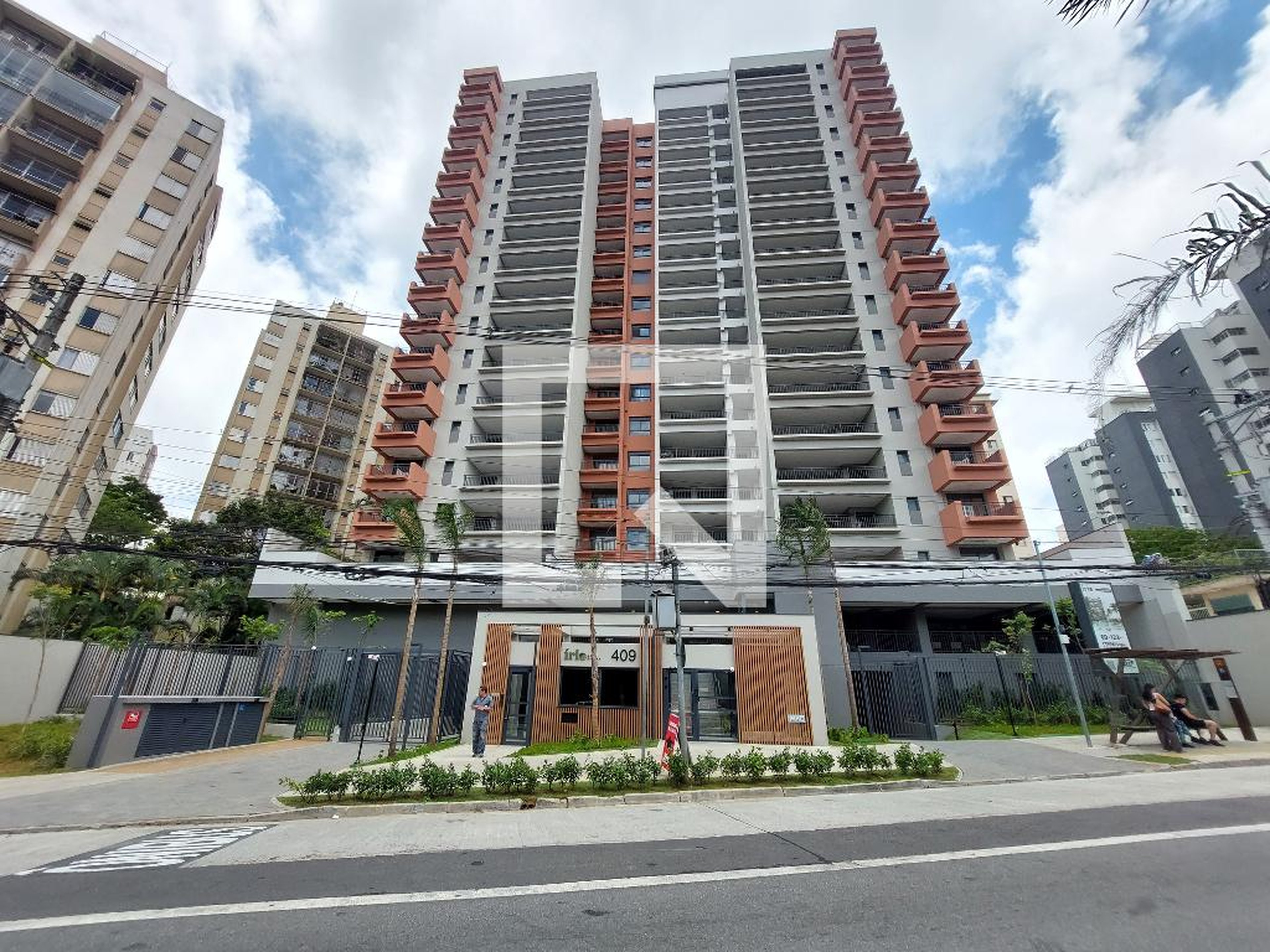 Fachada Condomínio em Avenida Nossa Senhora do Sabará, 421