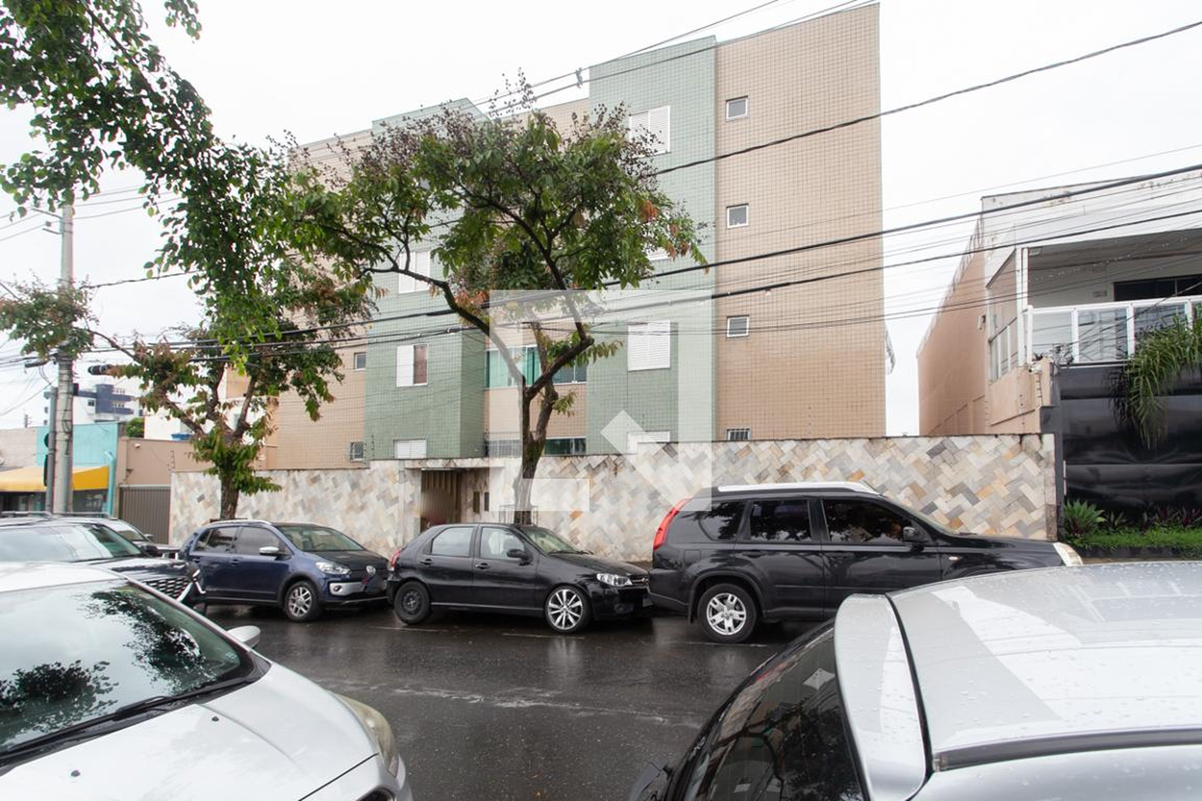 Fachada Condomínio em Rua Irlanda, 302