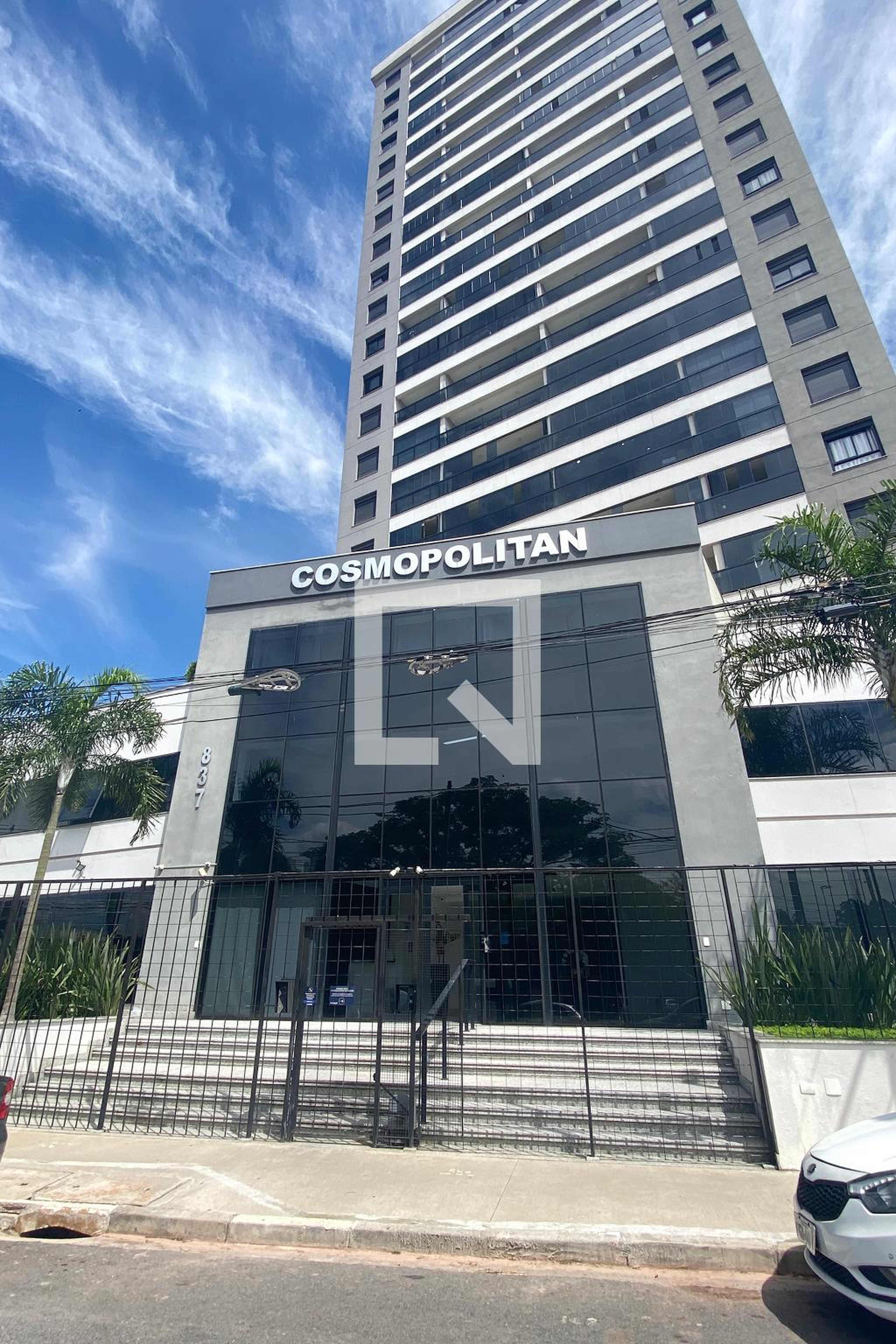 Fachada Condomínio Cosmopolitan Bethaville