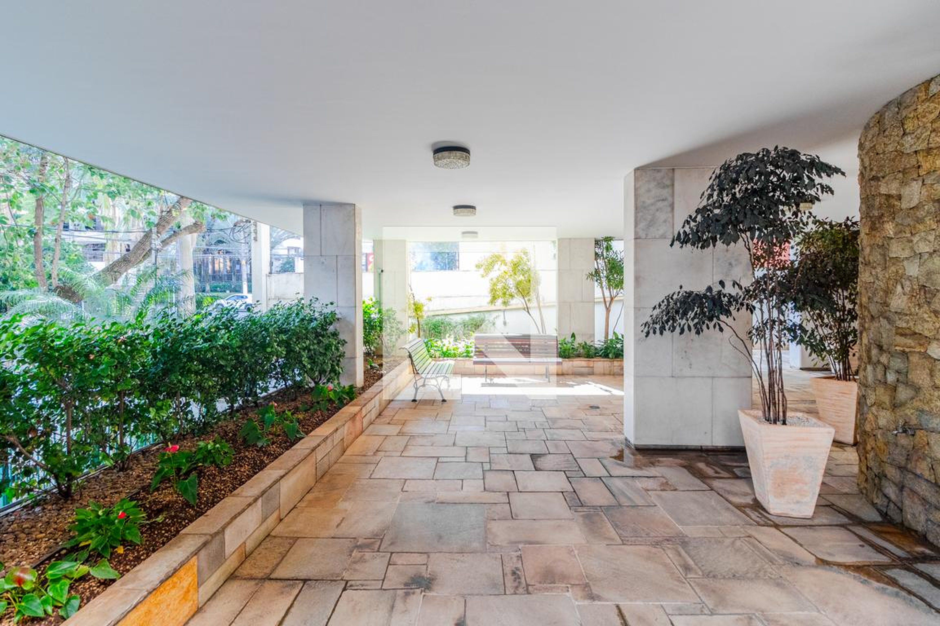 Área comum - Silvia Haddad