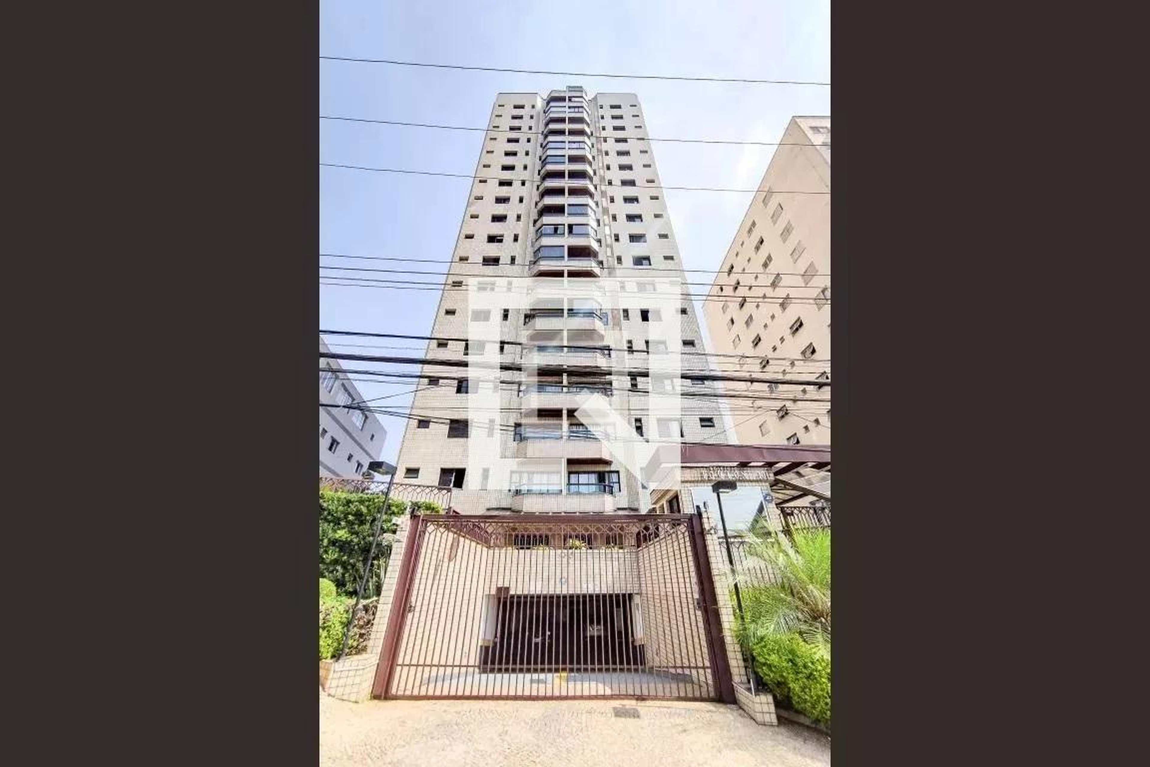 Fachada do Prédio Condomínio Tulon