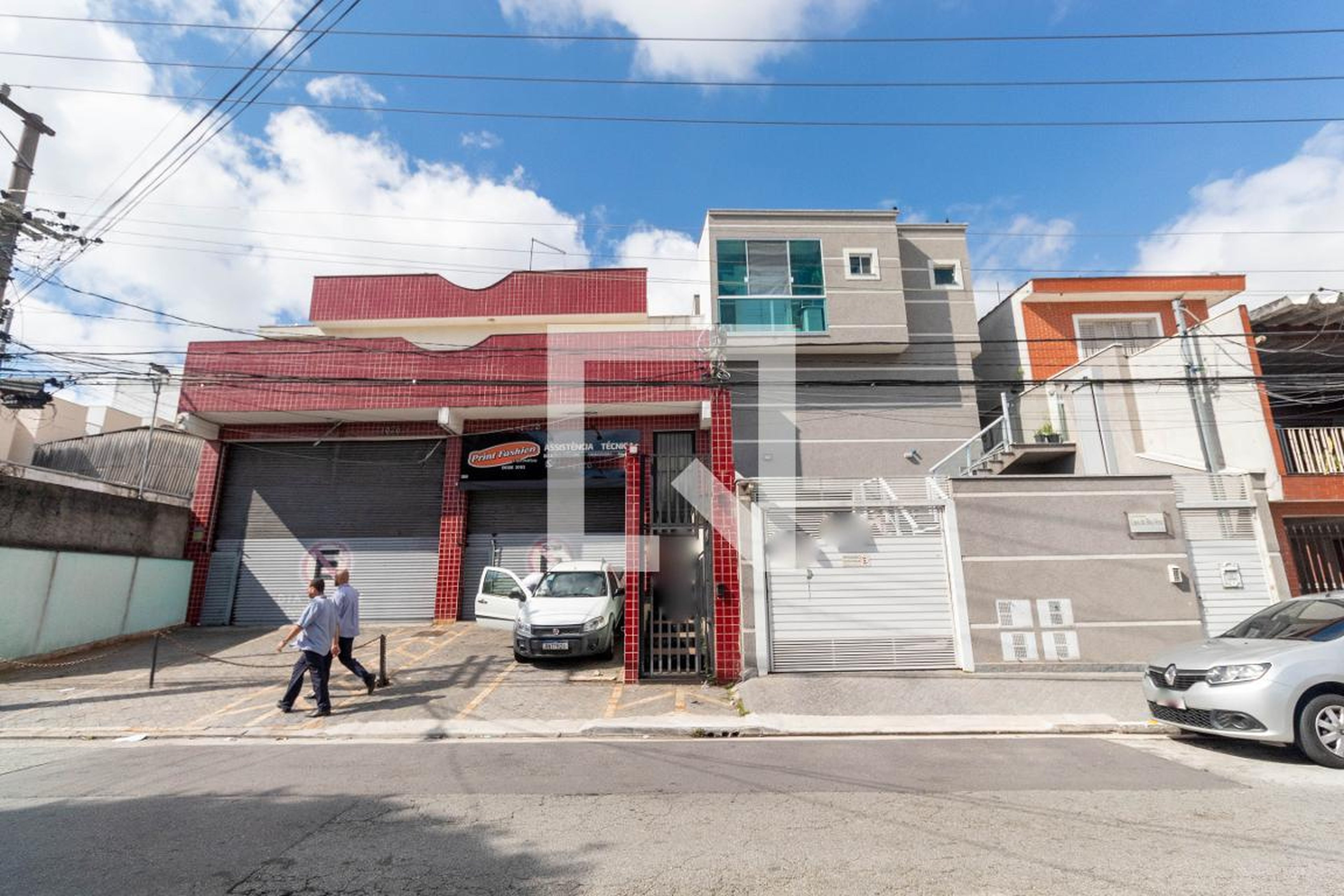 Fachada do condomínio Condomínio em Rua Joaquim Marra, 1926
