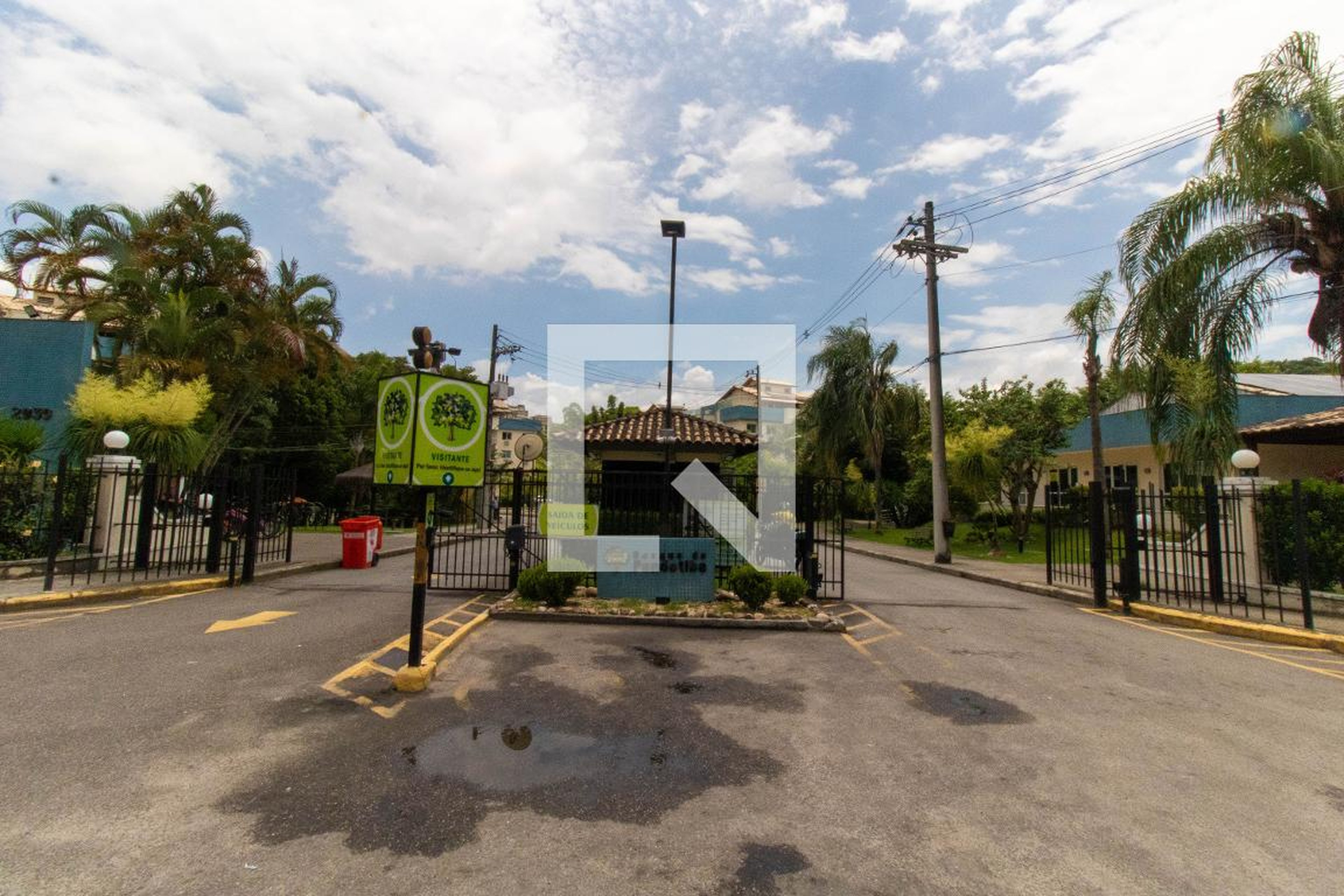 Fachada Condomínio em Avenida Da Abdias Jose Dos Santos, 2939