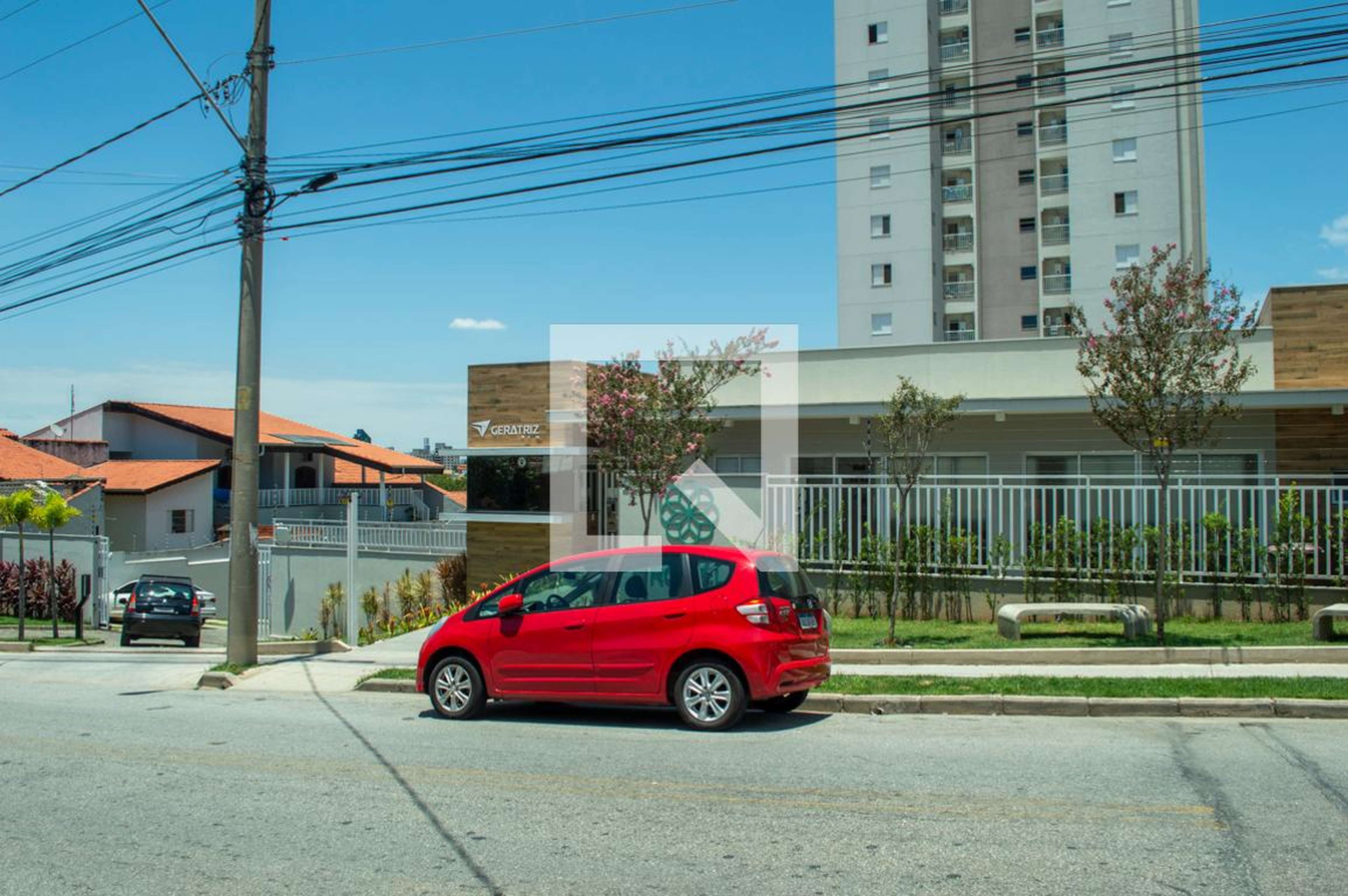 Fachada Residencial Bromélia