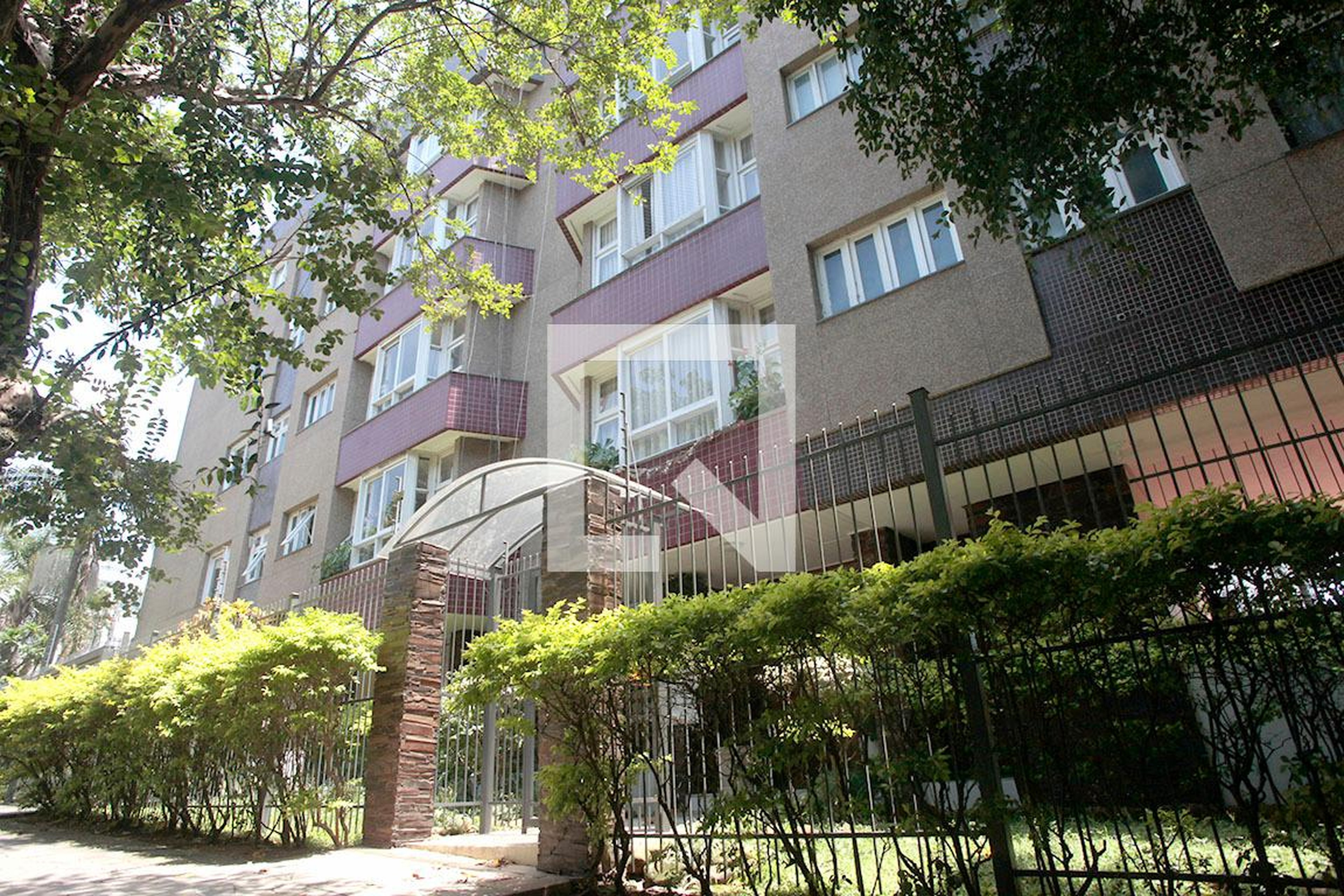 Fachada Condomínio em Avenida Lageado, 62