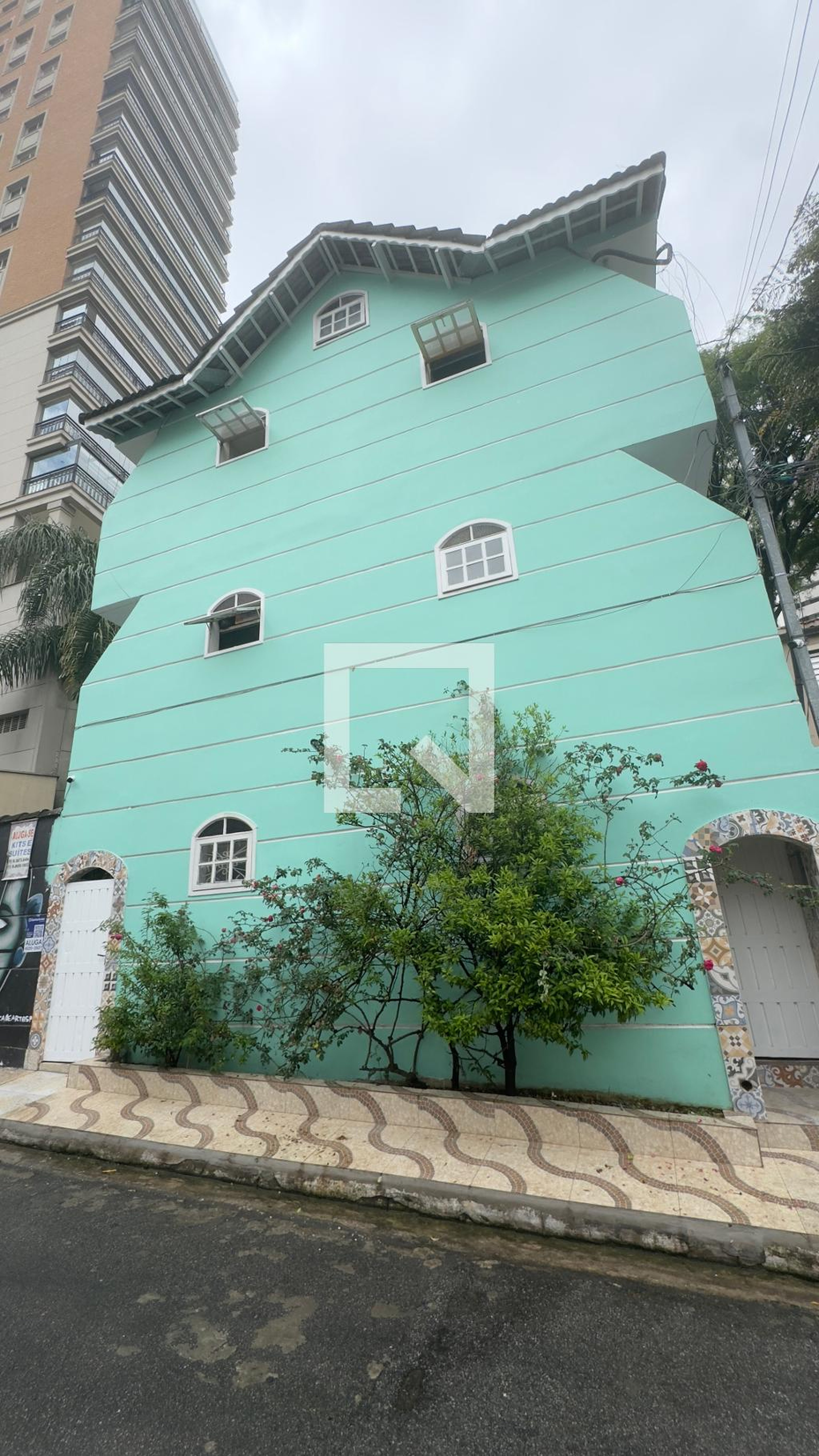 Fachada Condomínio Marina Suites e Kitnets