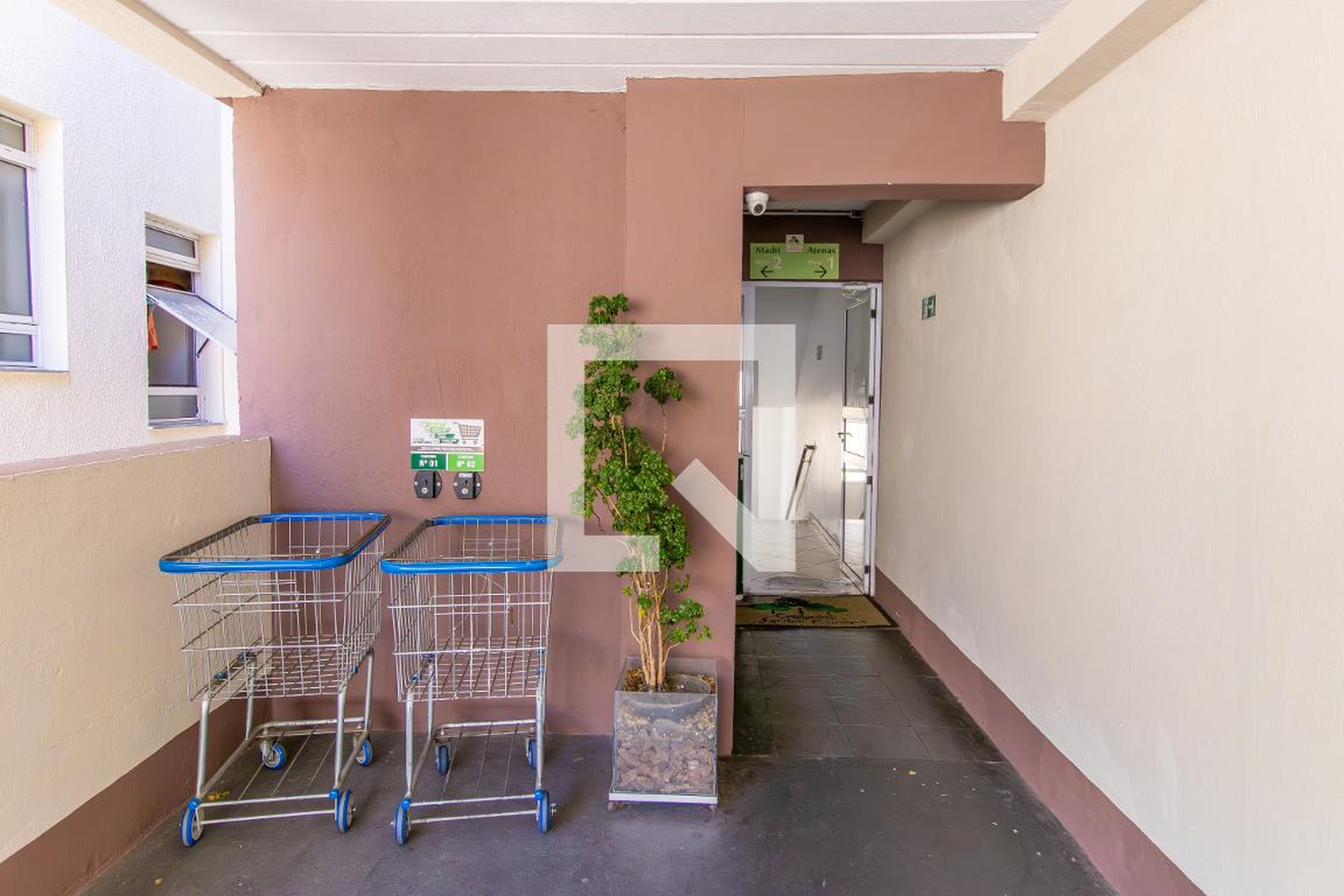 Hall de entrada - Jardim Europa