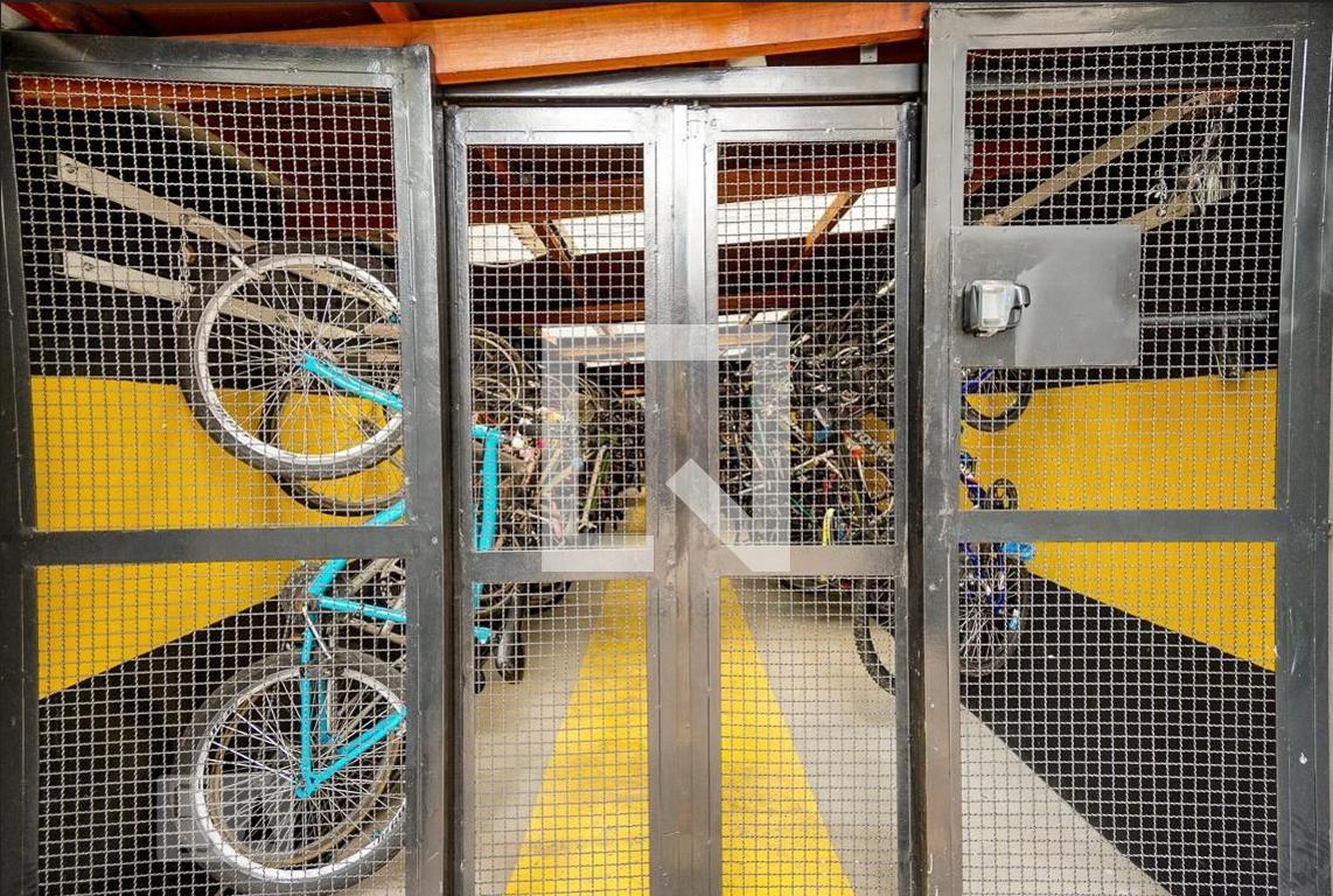 Bicicletário - Villa Califórnia - torre 1