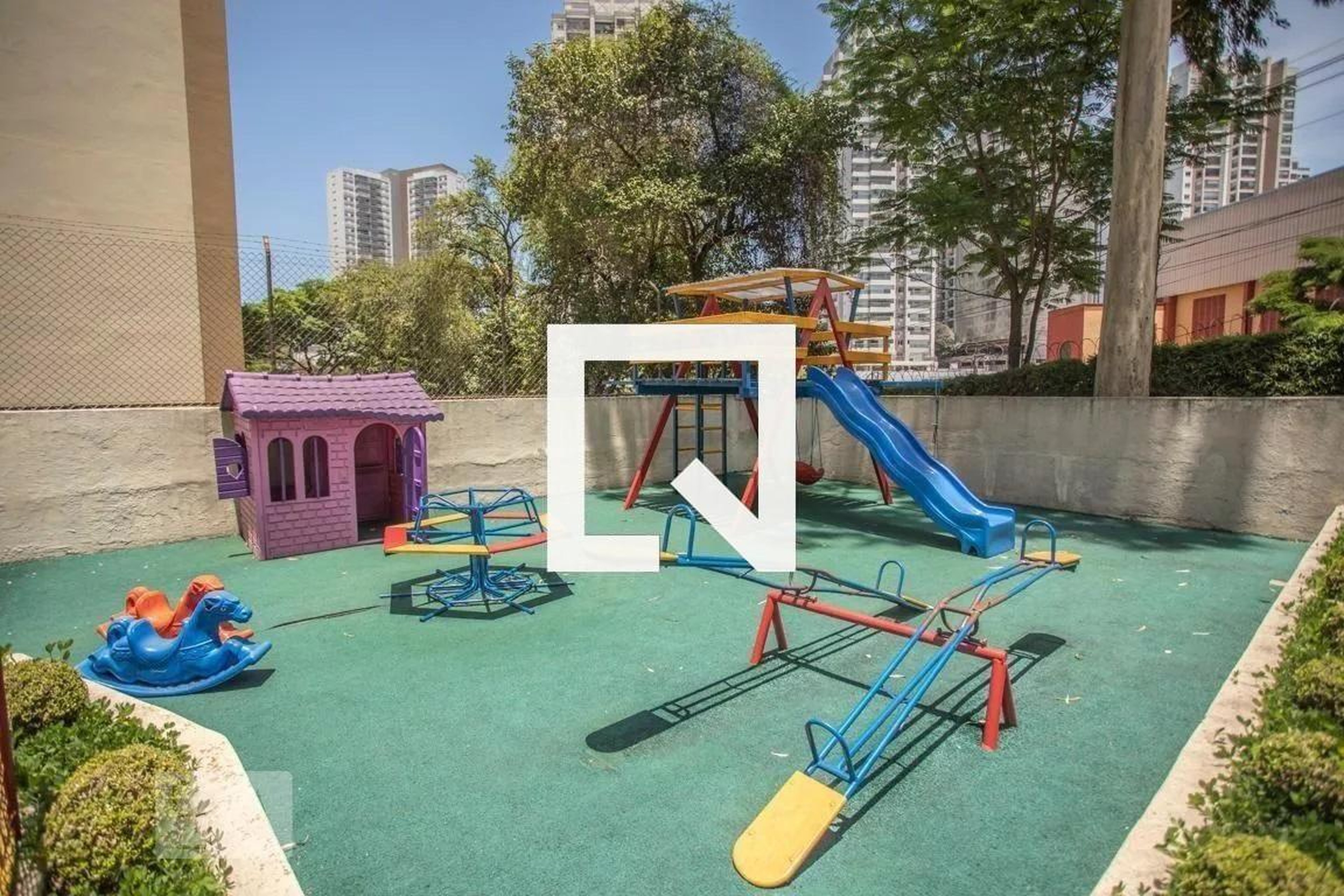 Playground - Edifício Marbella