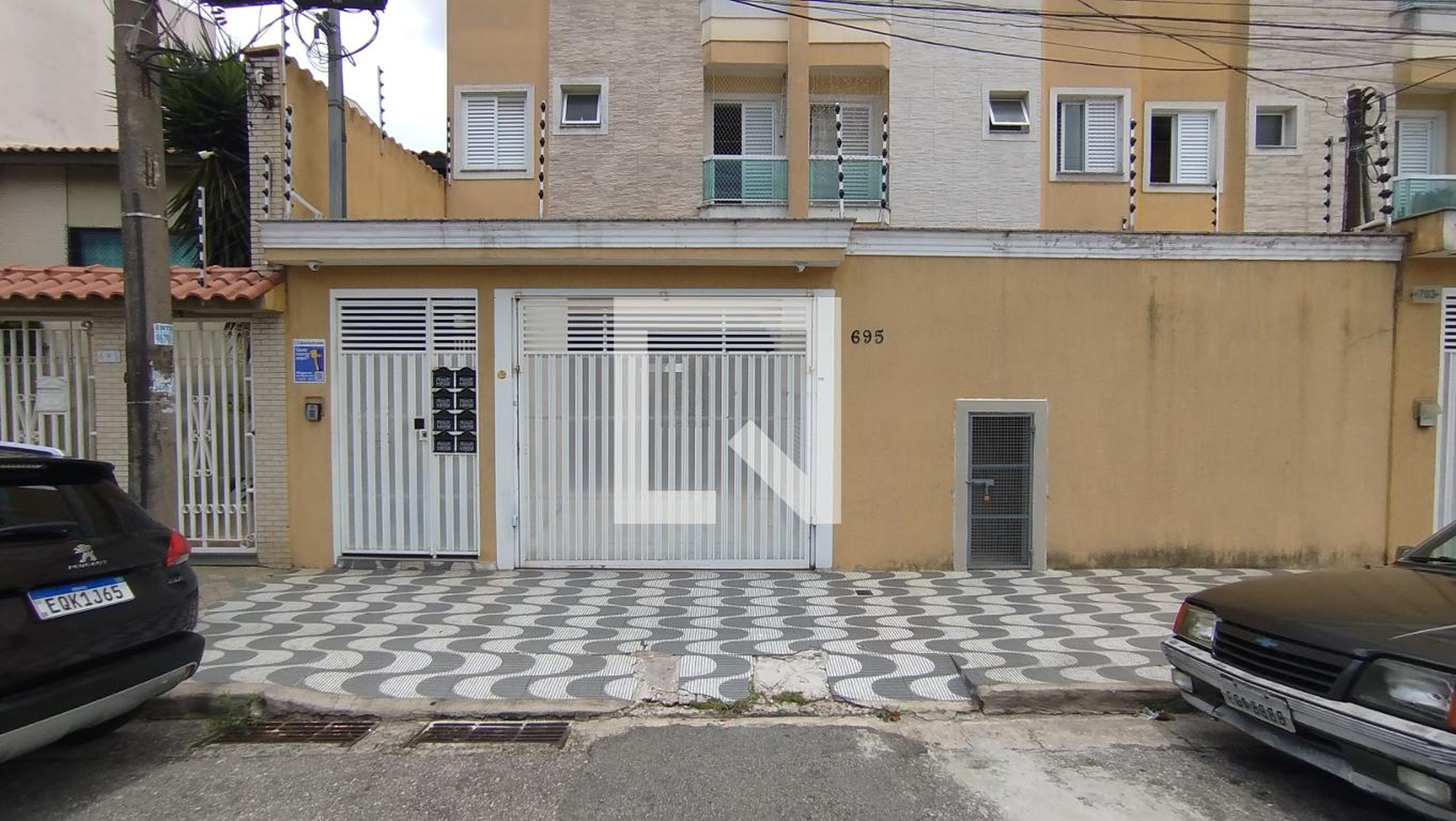 Fachada Condomínio em Rua Boa Vista, 695