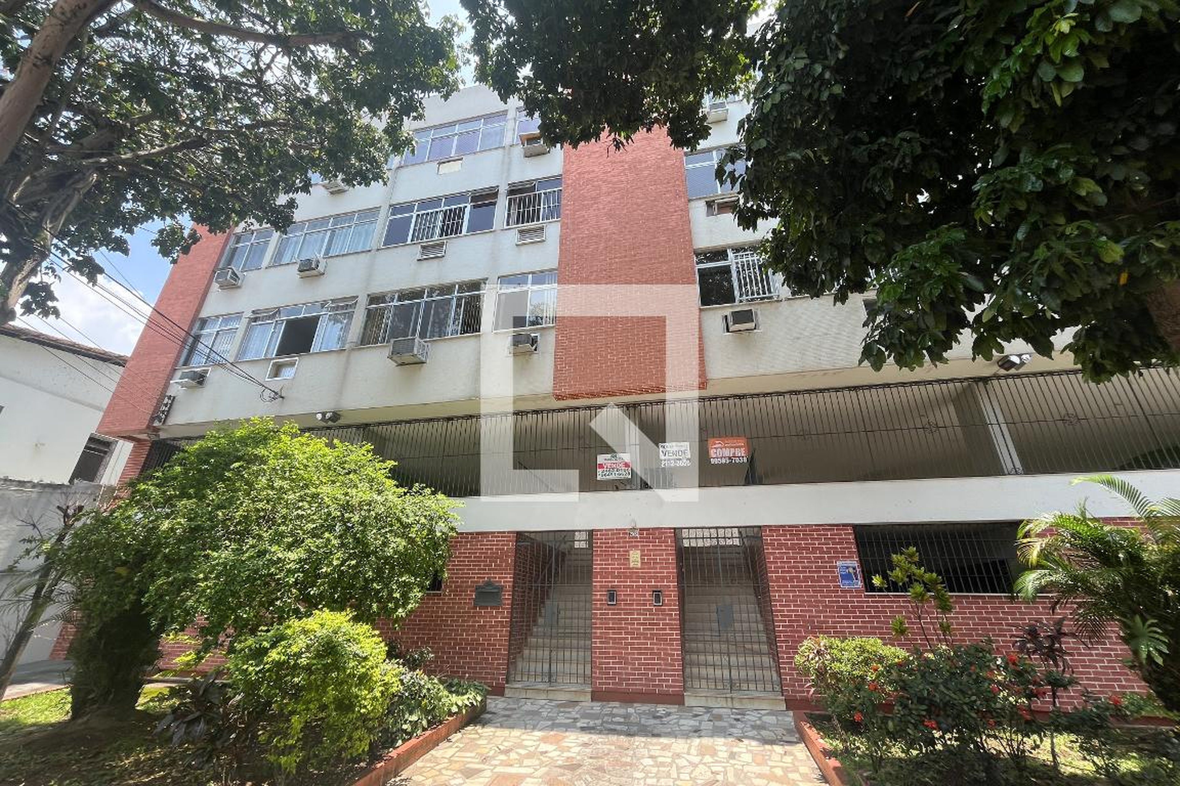 Fachada Condomínio em Rua Rui Vaz Pinto, 285