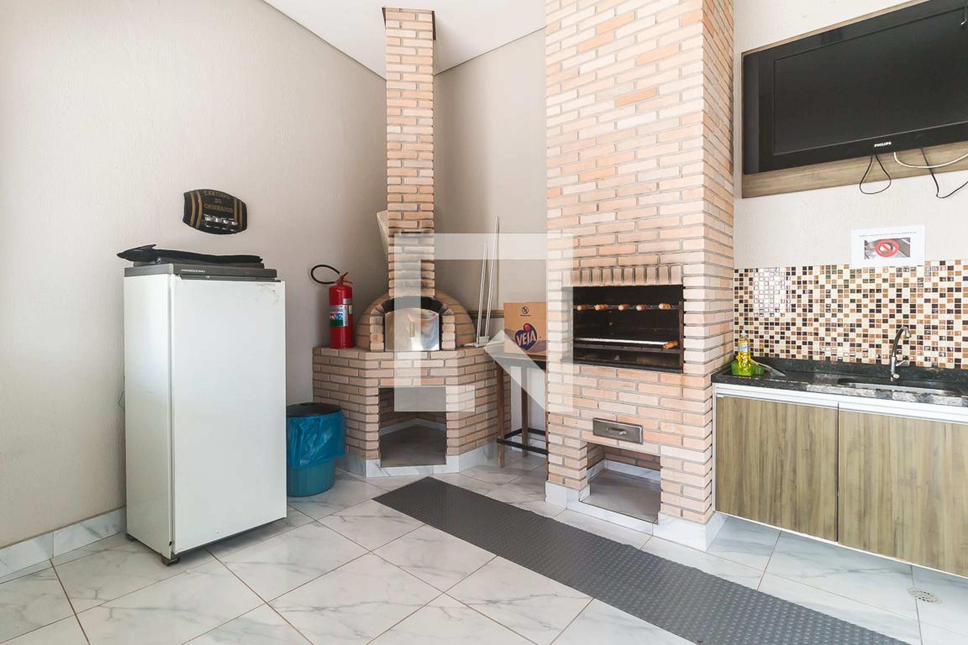 Churrasqueira Condomínio em Avenida Pedro Machado, 210