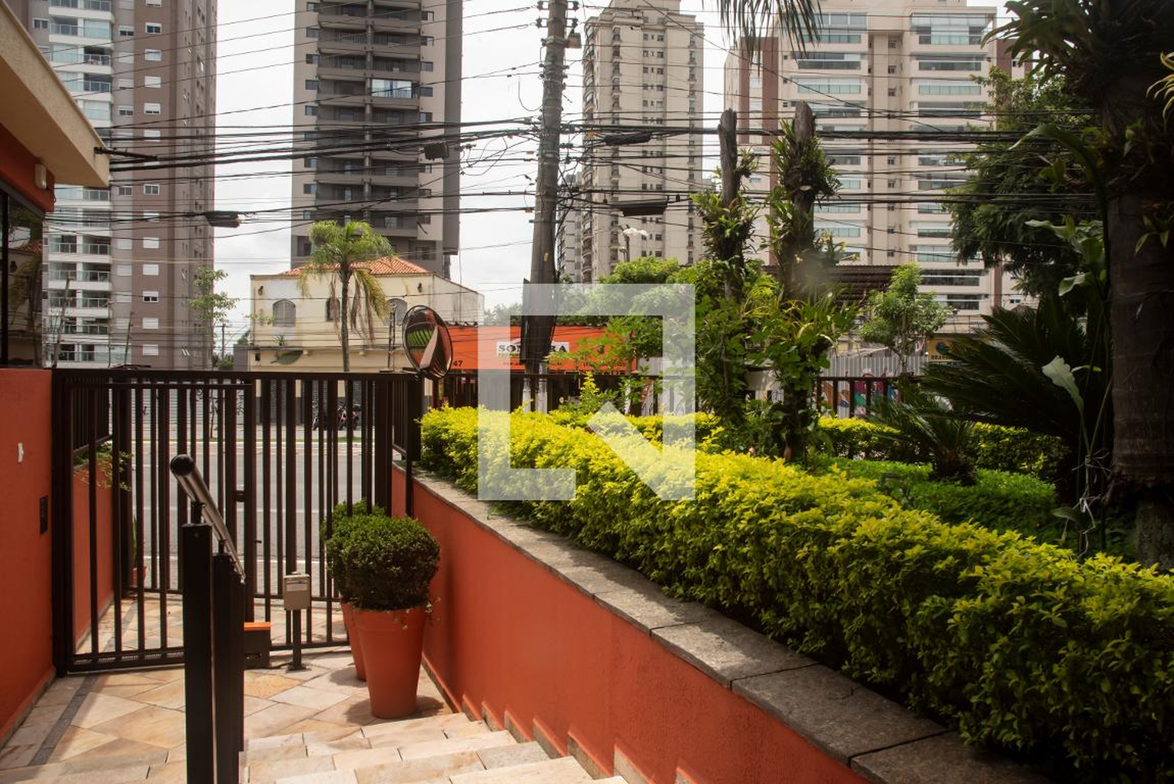 Entrada - Edificio Monte  Carlo Tropical