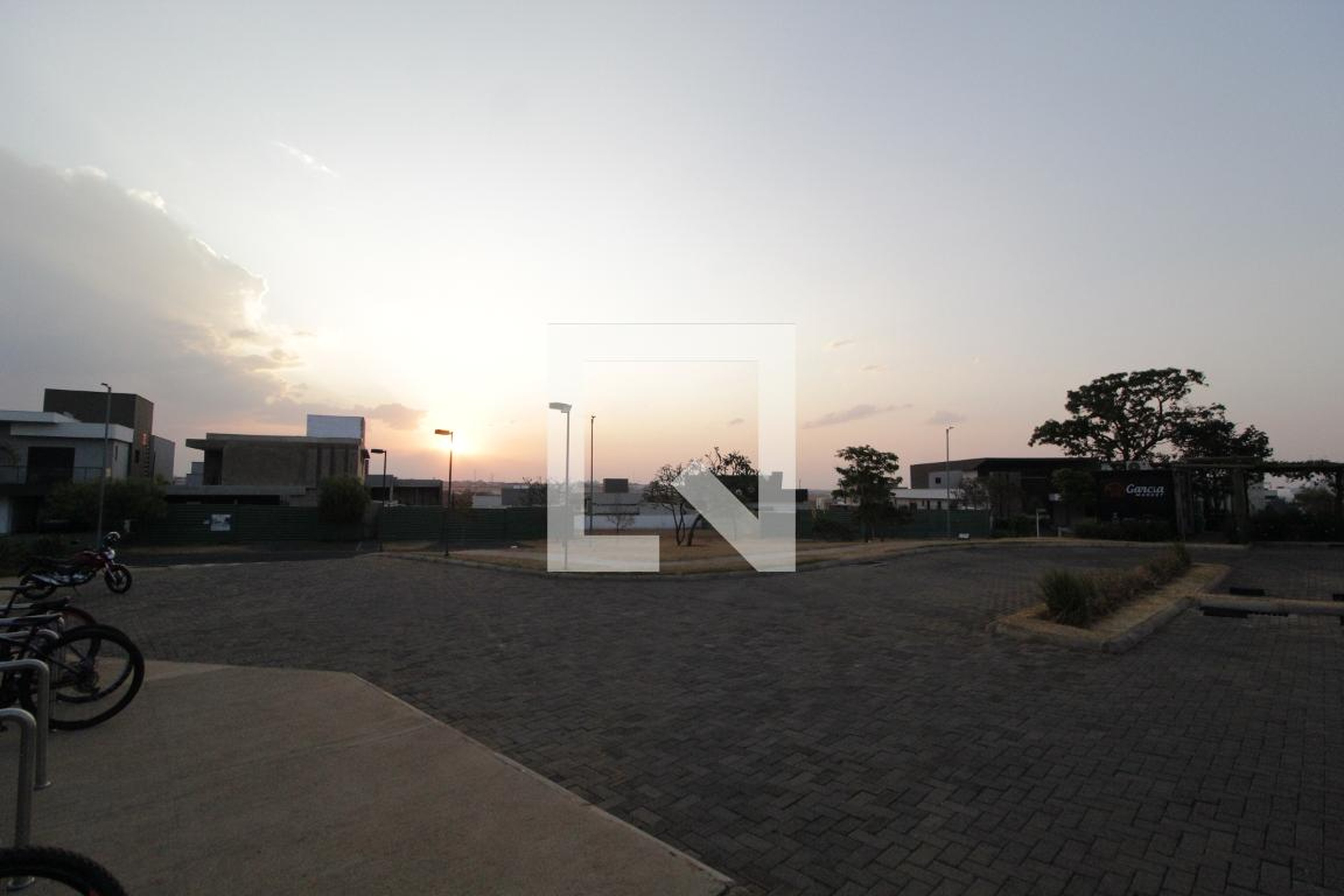 Área comum - Alphaville 1