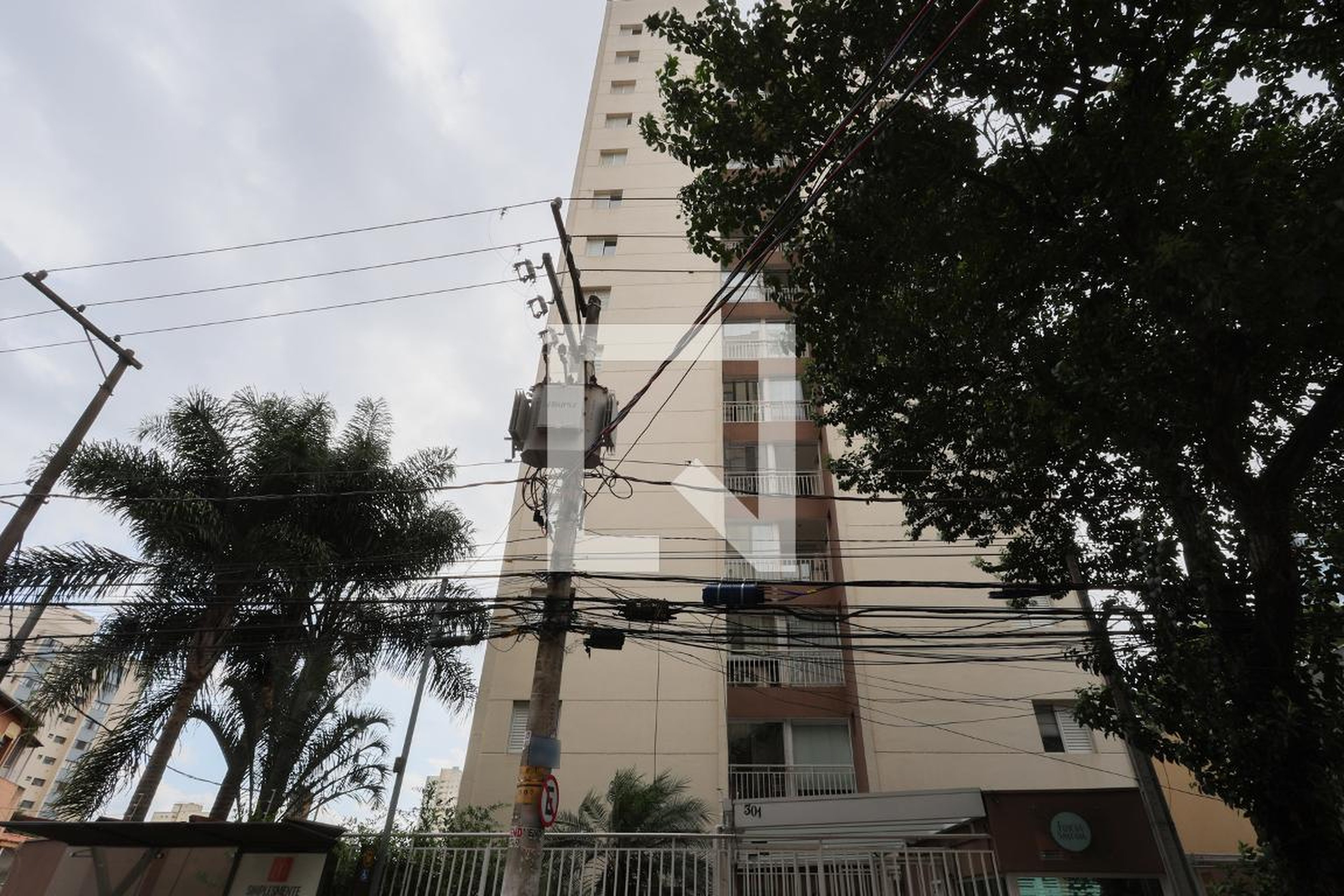 Fachada do prédio Condomínio Felicitá Santana