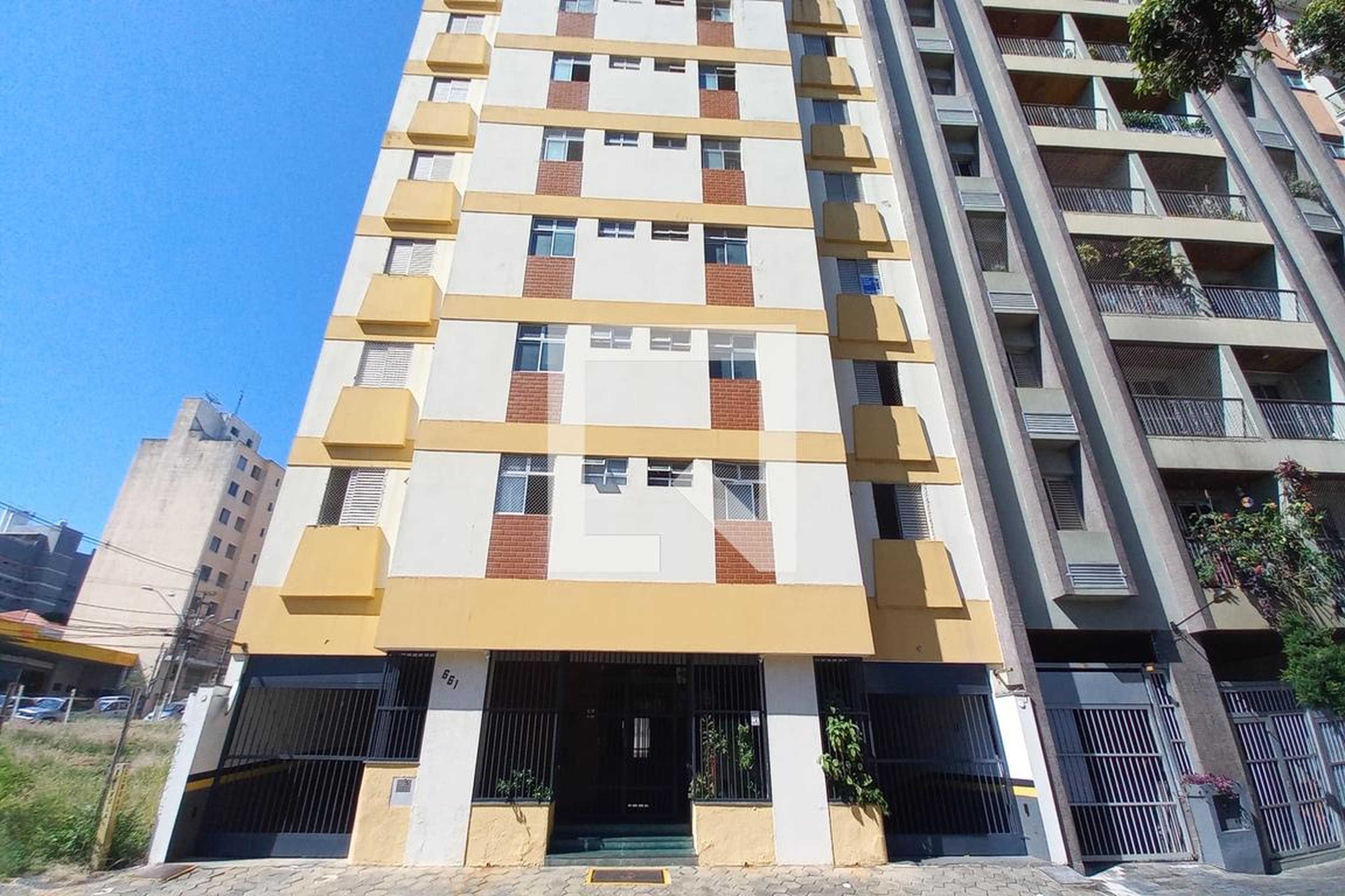 Fachada do Prédio Condomínio em Rua Culto à Ciência, 661