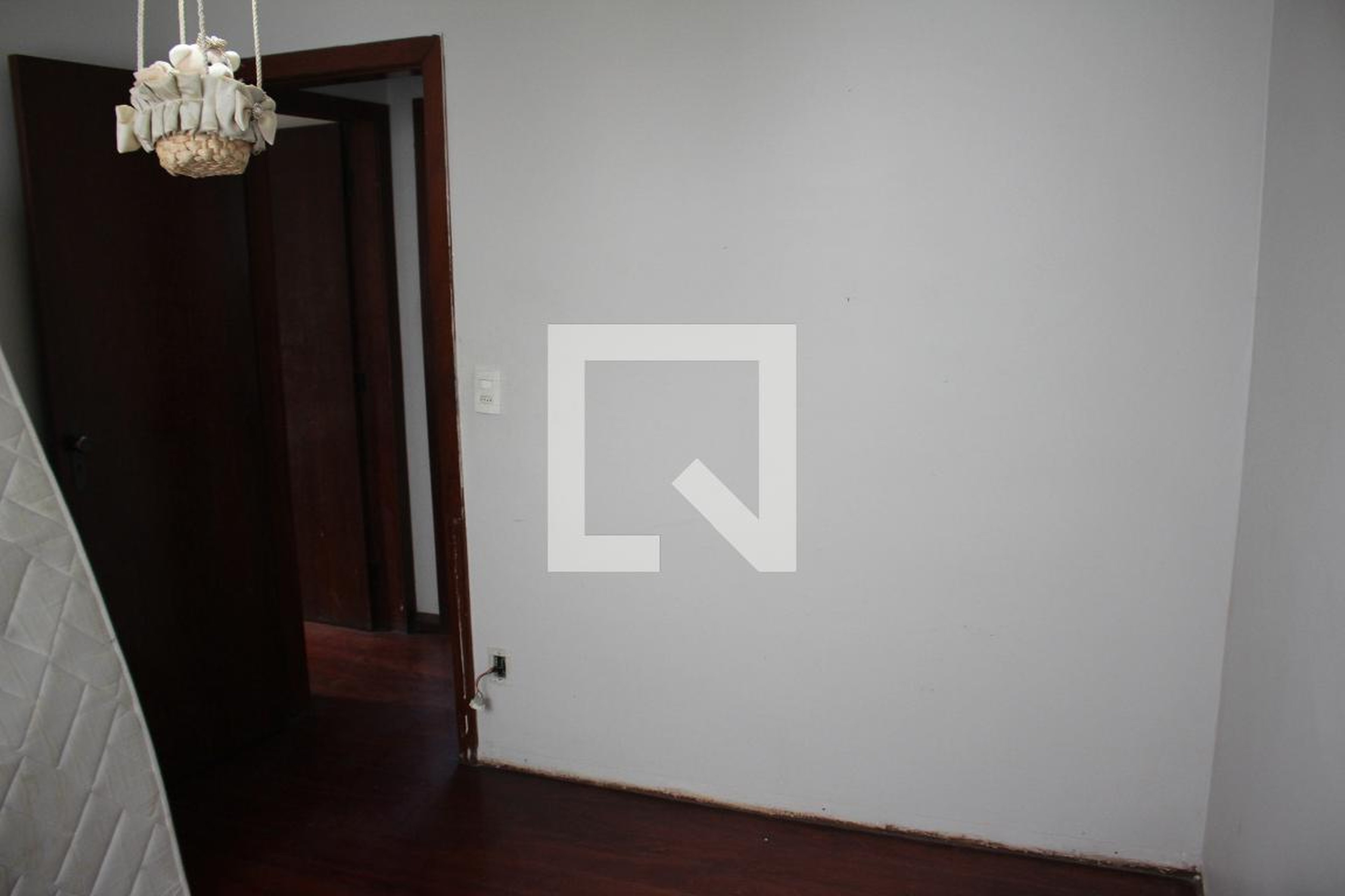 Entrada - Isaura Vieira