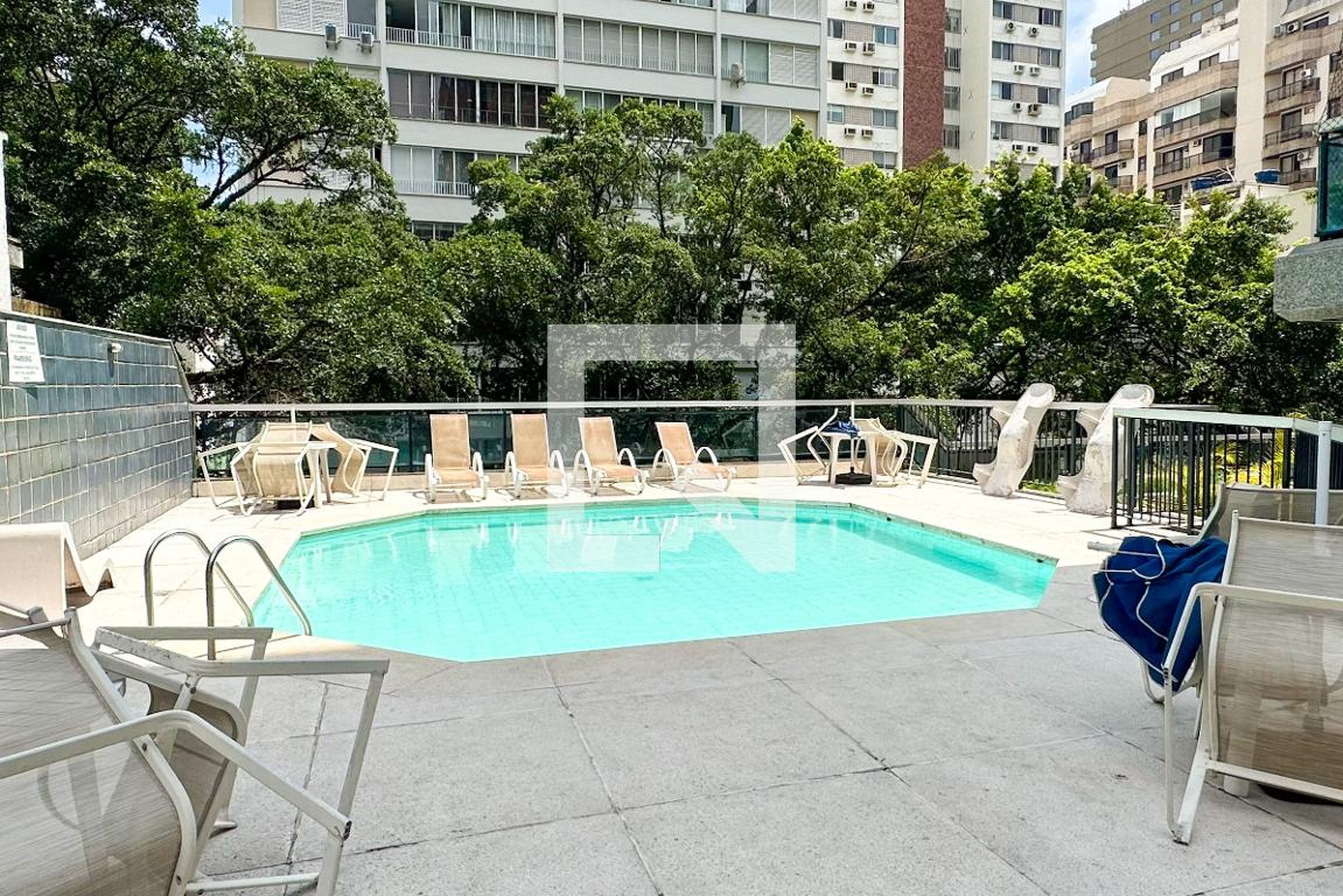 Piscina - Ipanema Tower