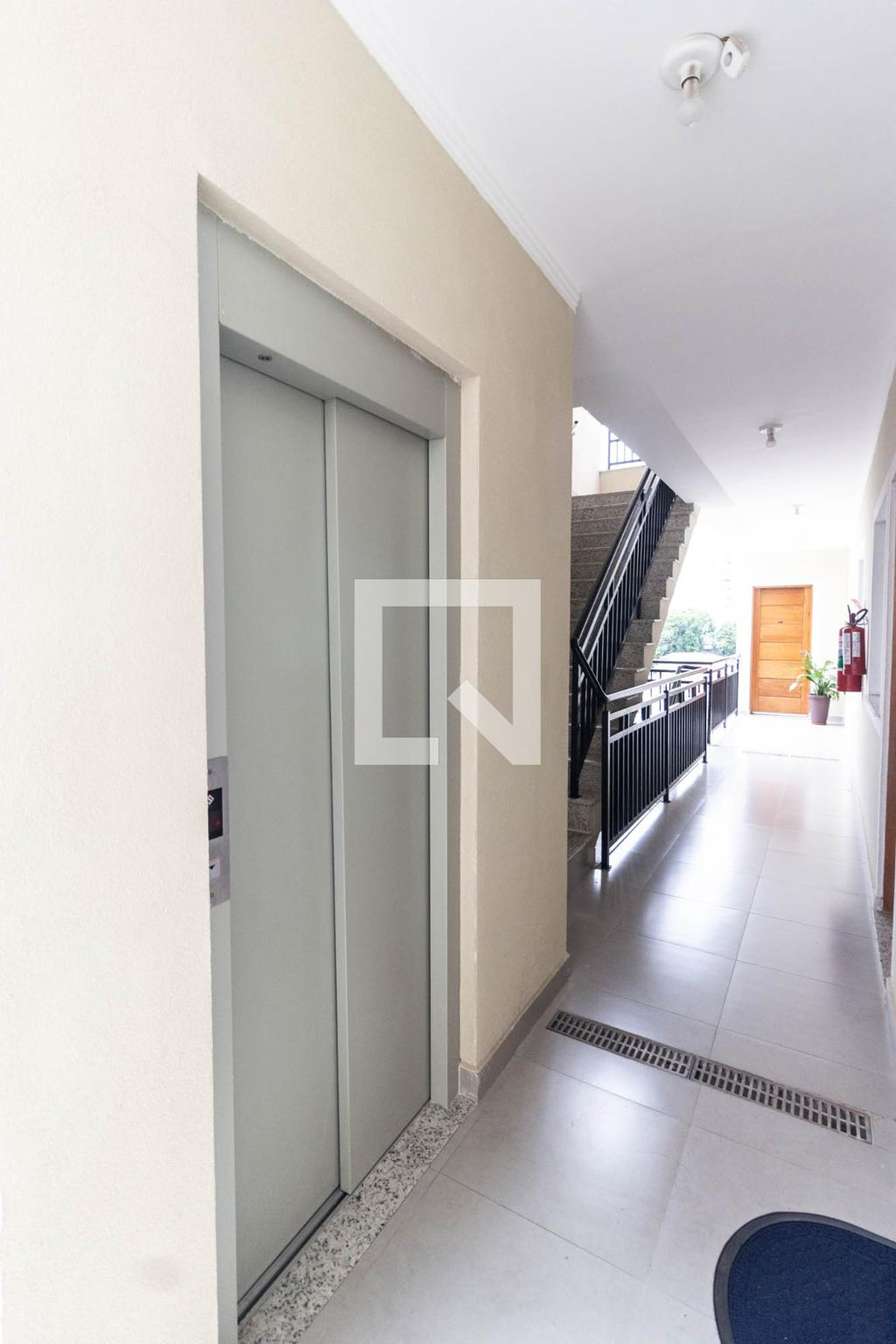 Elevador - Residencial Oliveira 1