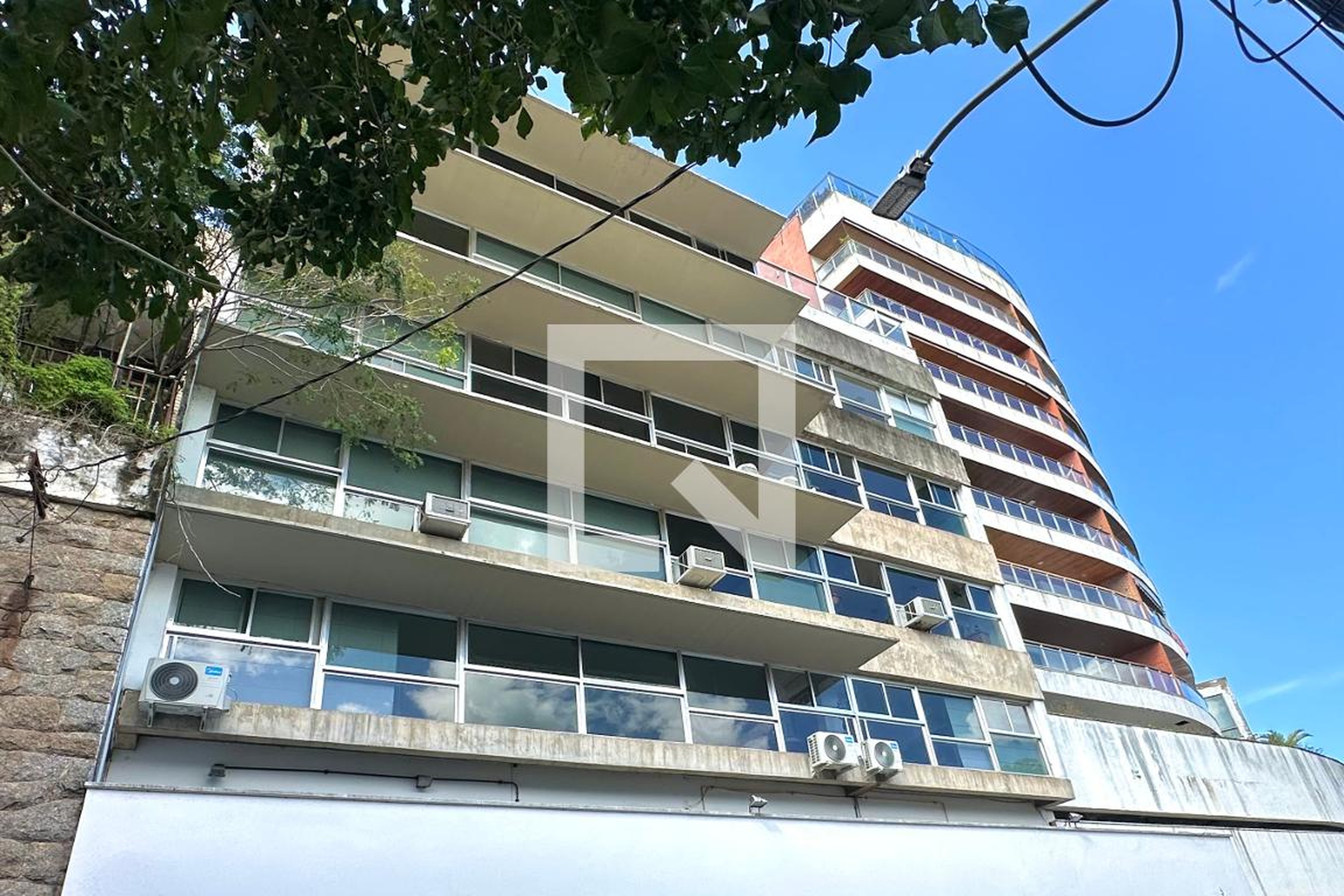 Fachada Condomínio em Rua Tabatinguera, 36